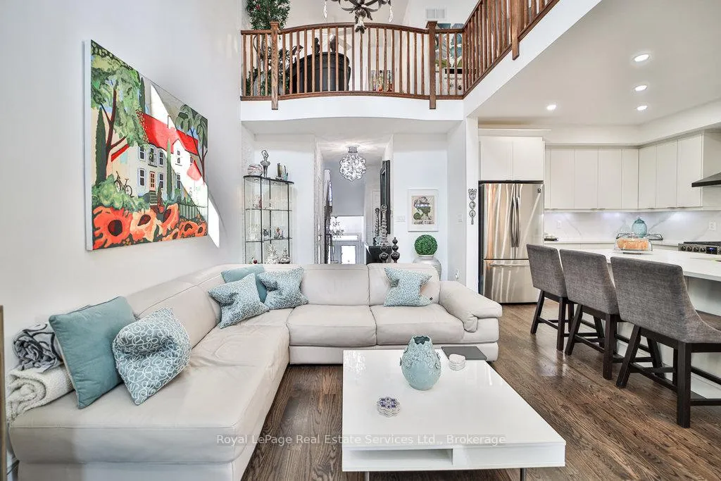 Photo 11 of 13 Sandy Coast Crescent, Wasaga Beach — HOMEH