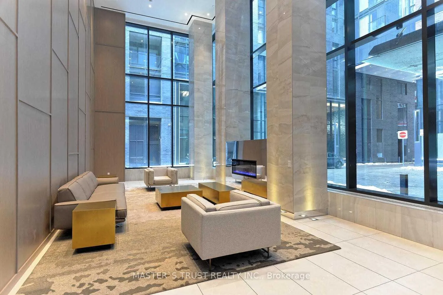 Photo 1 of Unit 1110, 125 Blue Jays Way, Toronto, Waterfront Communities — HOMEH