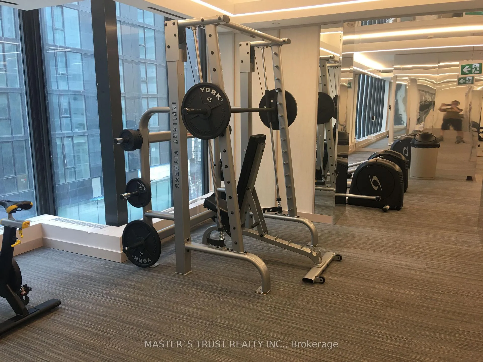 Photo 5 of Unit 1110, 125 Blue Jays Way, Toronto, Waterfront Communities — HOMEH