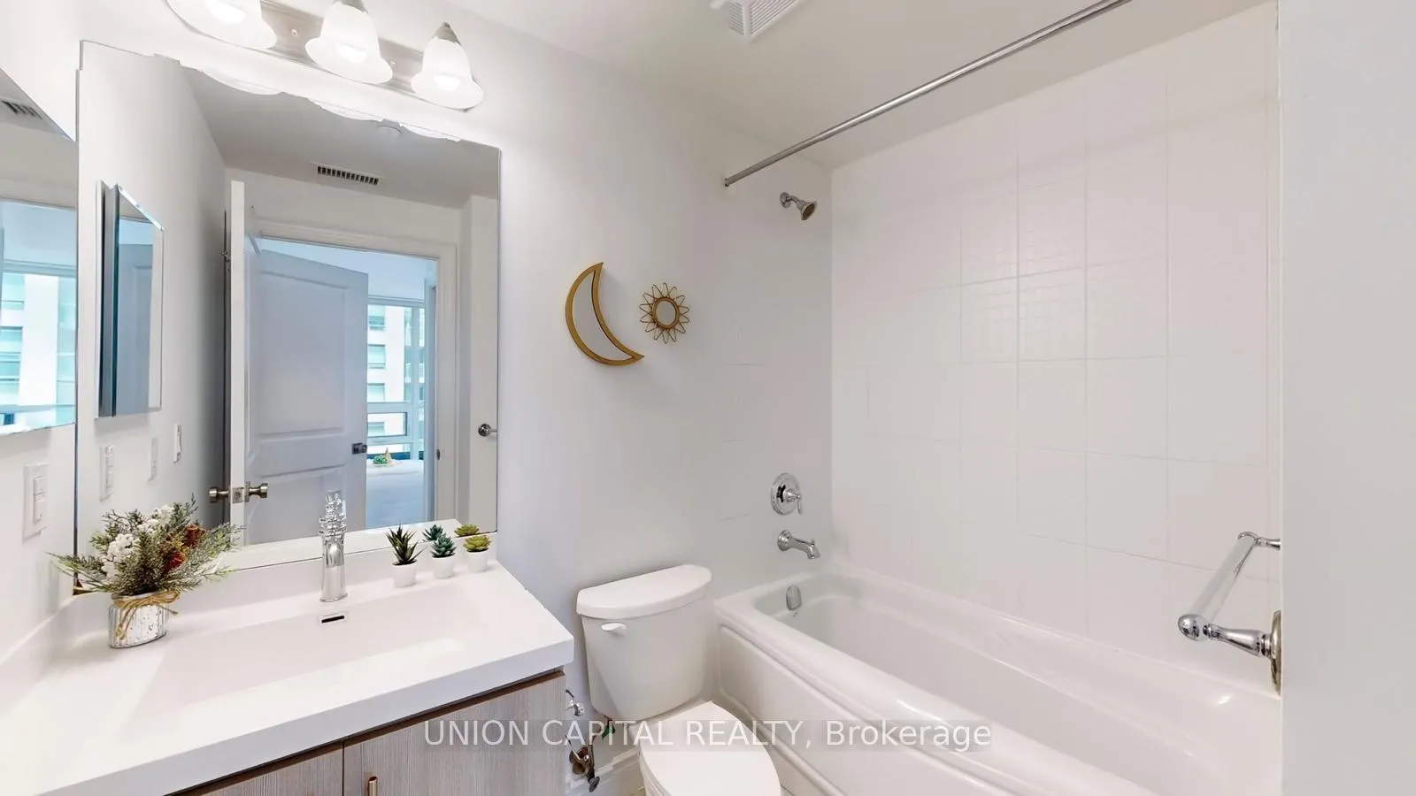 Photo 30 of Unit 706, 33 Clegg Road, Markham, Unionville — HOMEH