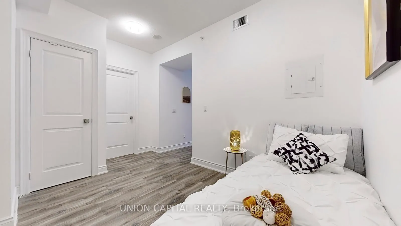 Photo 32 of Unit 706, 33 Clegg Road, Markham, Unionville — HOMEH