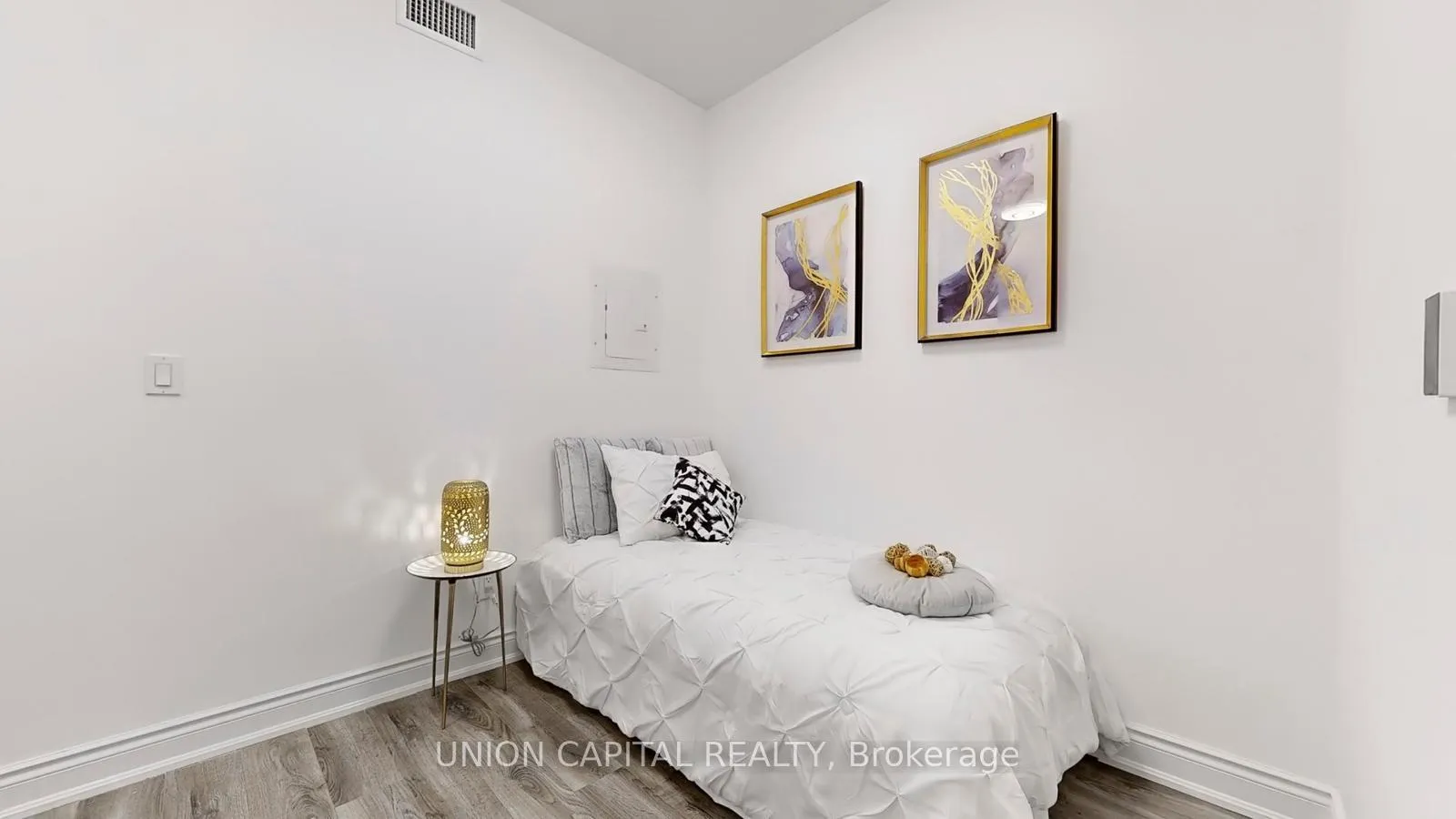 Photo 33 of Unit 706, 33 Clegg Road, Markham, Unionville — HOMEH