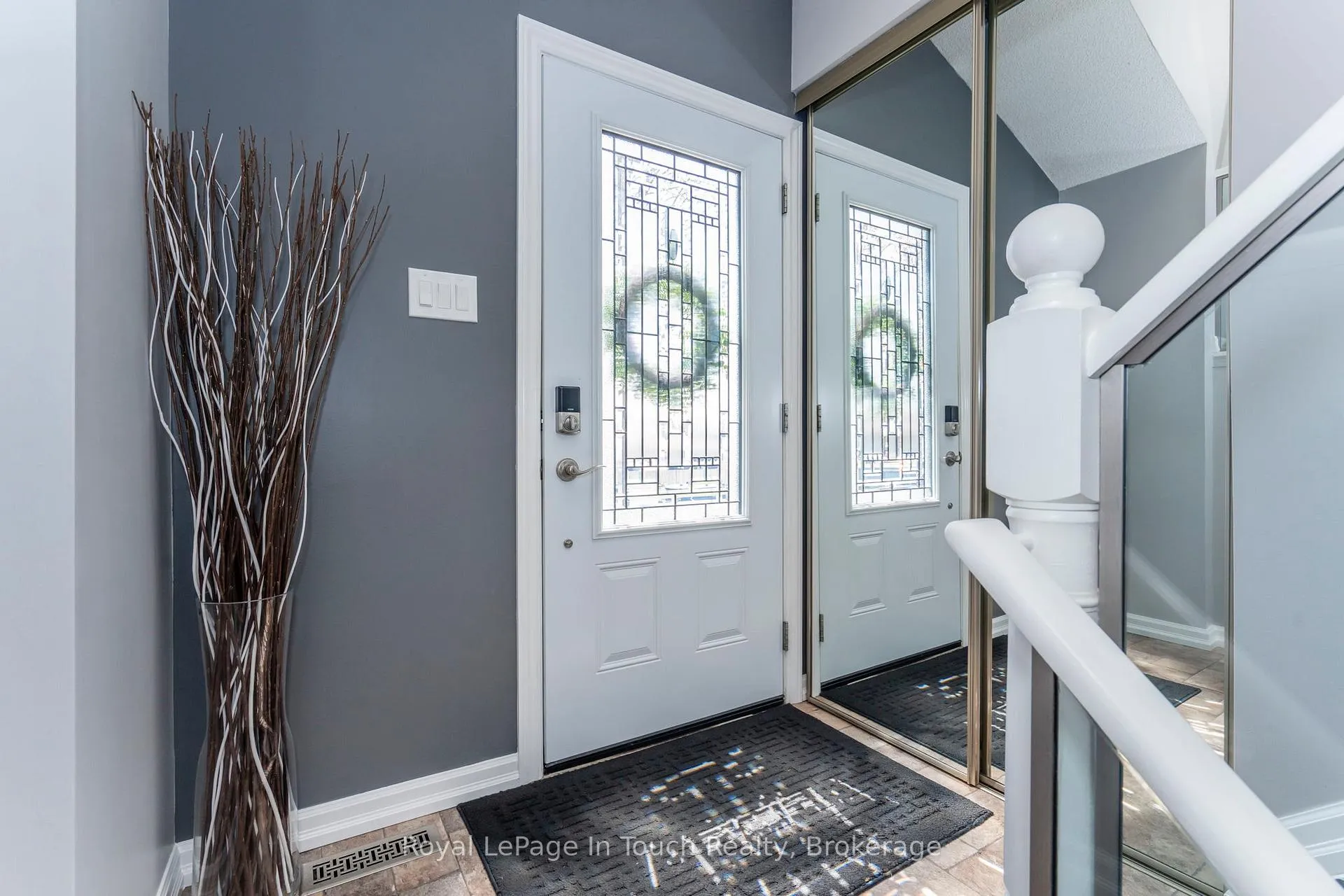 Photo 5 of 362 Galloway Boulevard, Midland — HOMEH