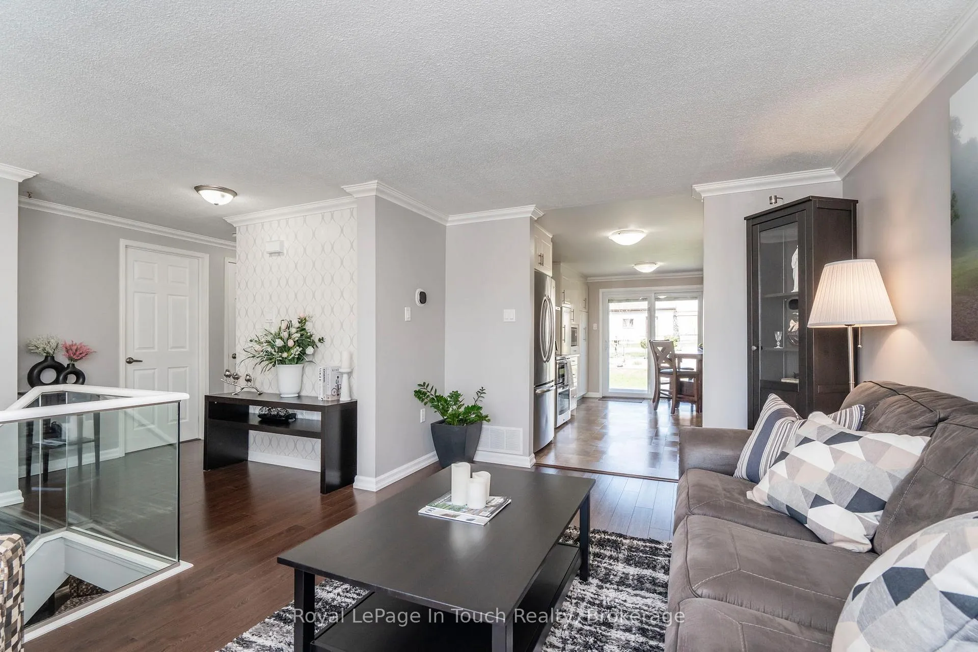 Photo 9 of 362 Galloway Boulevard, Midland — HOMEH