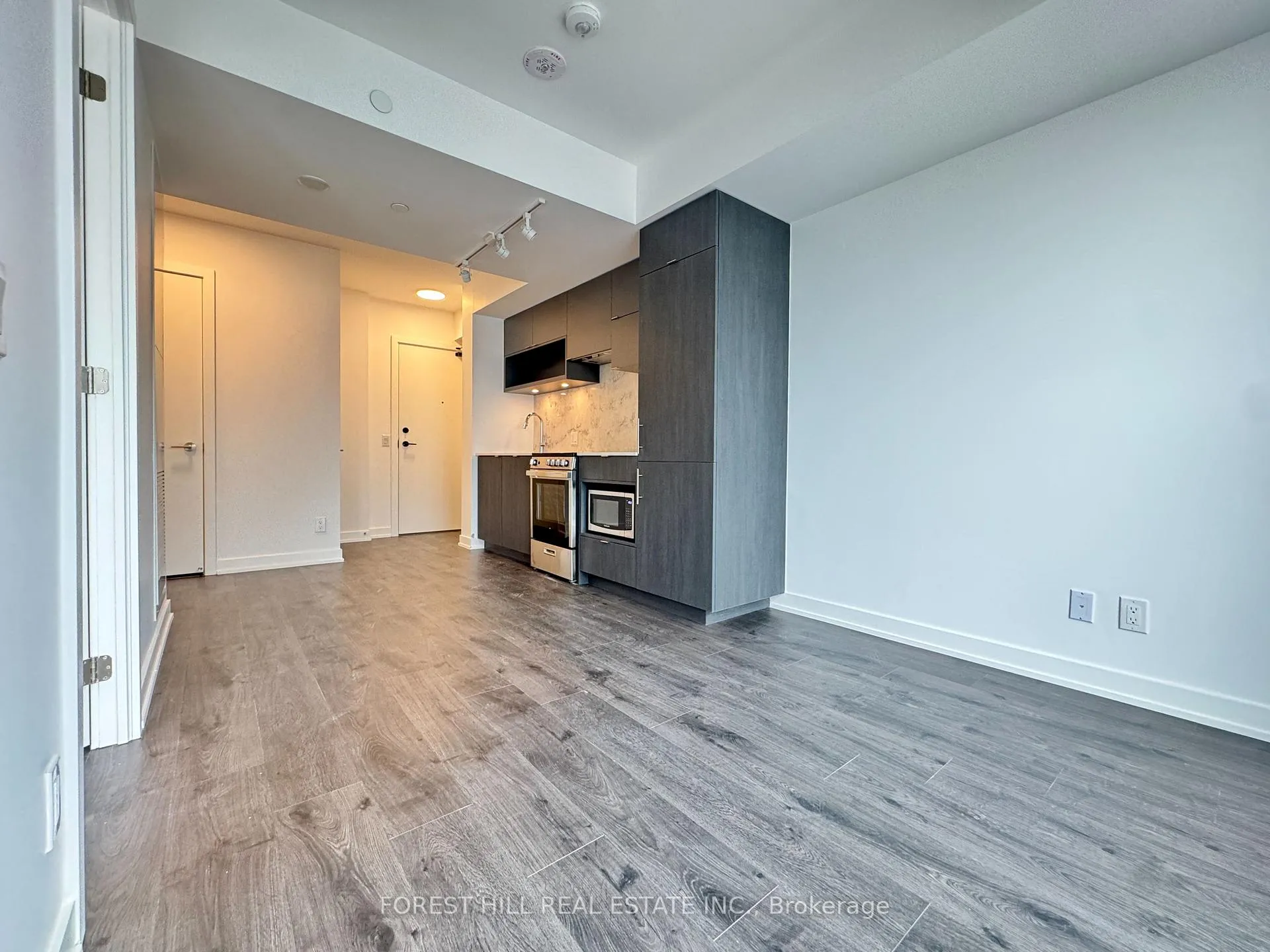 Photo 4 of Unit 2802, 100 Queen Street E, Toronto, Church-Yonge Corridor — HOMEH
