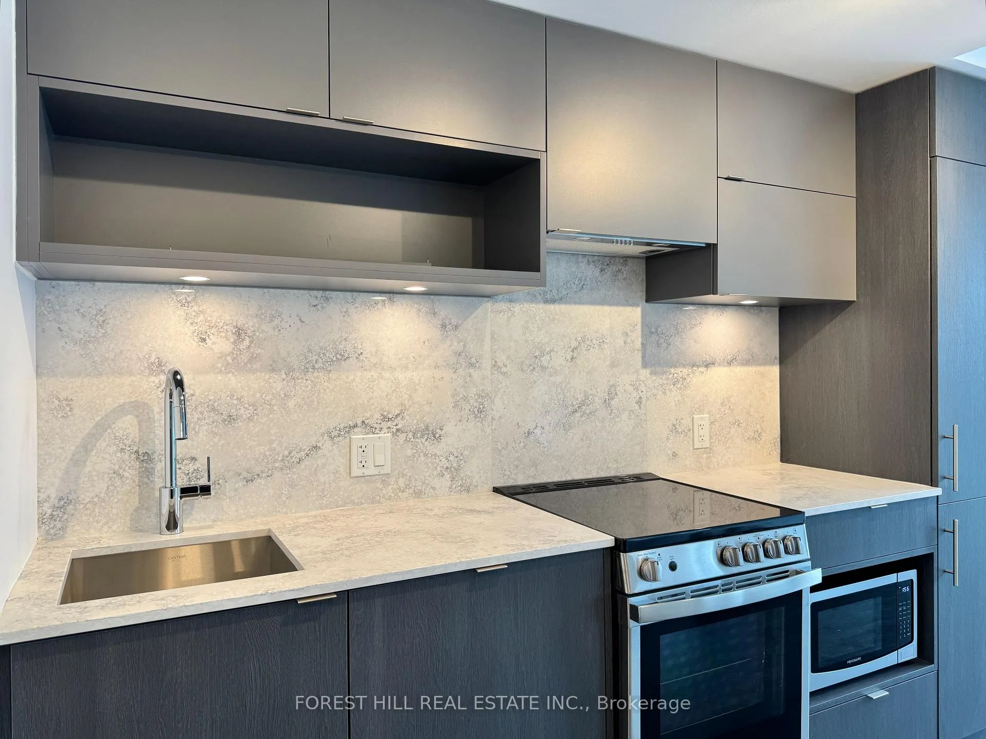 Photo 6 of Unit 2802, 100 Queen Street E, Toronto, Church-Yonge Corridor — HOMEH