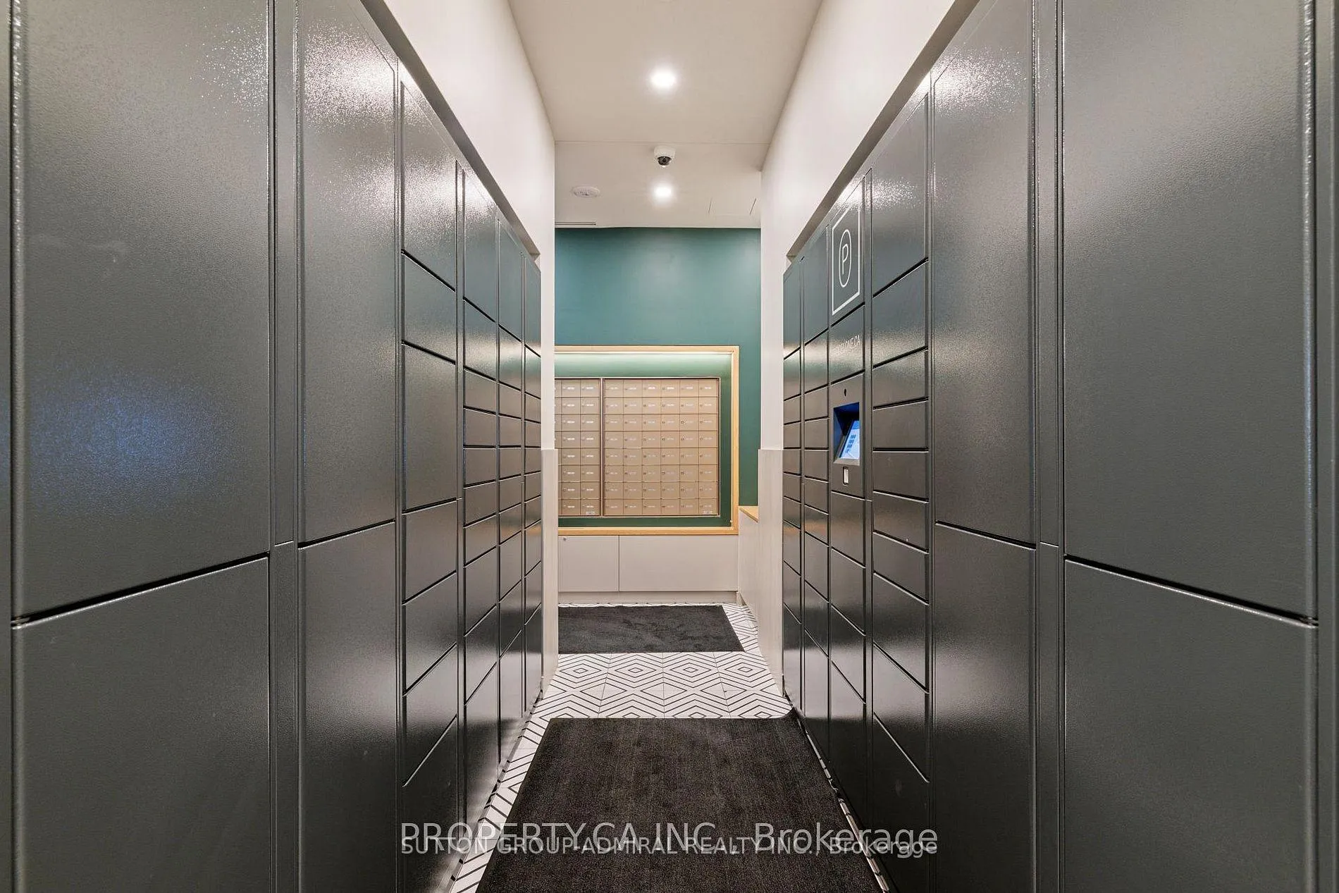 Photo 13 of Unit 908, 1660 Bloor Street, Toronto, High Park North — HOMEH