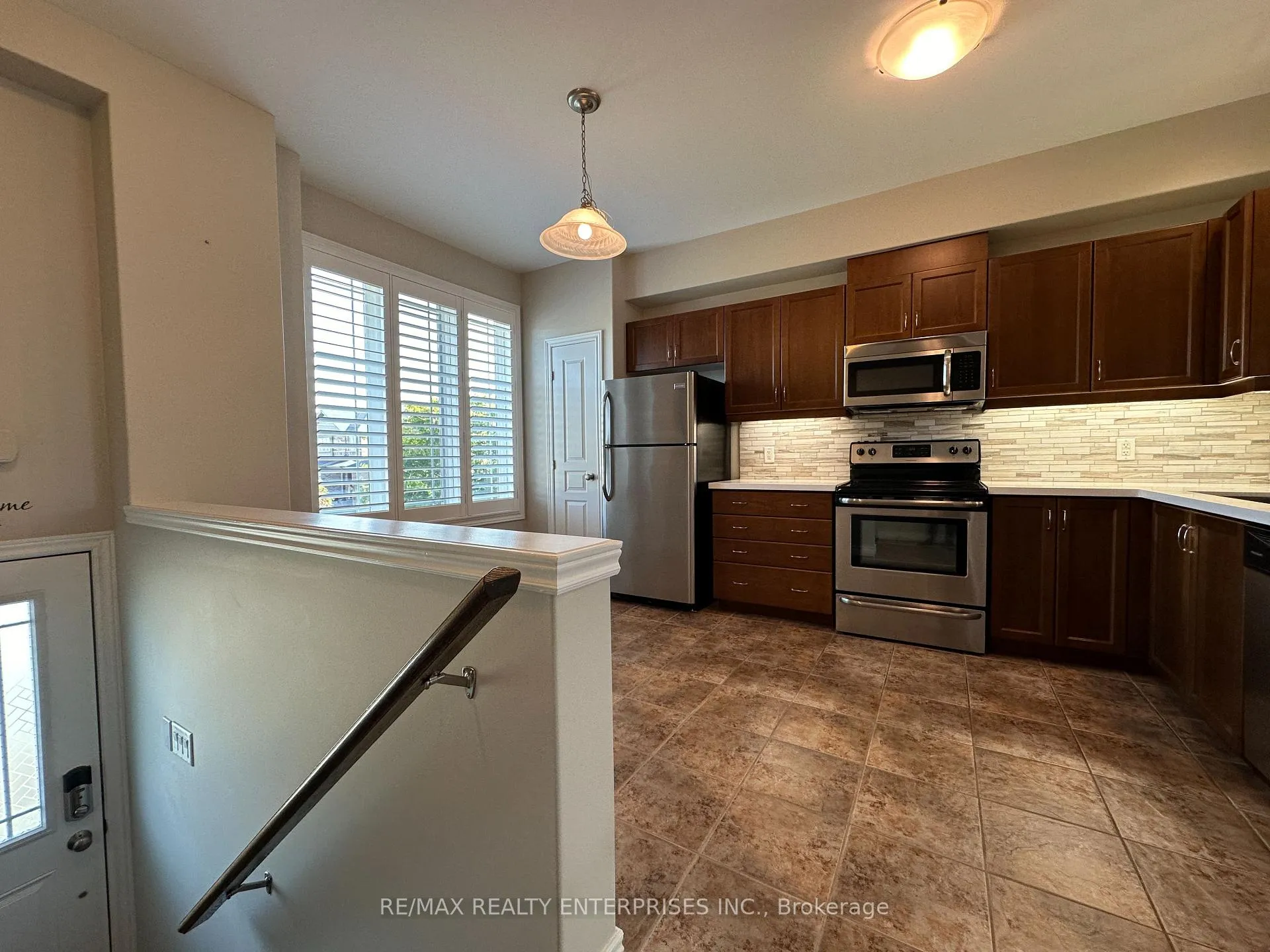 Photo 3 of 69 Edenrock Drive, Hamilton, Stoney Creek Industrial — HOMEH