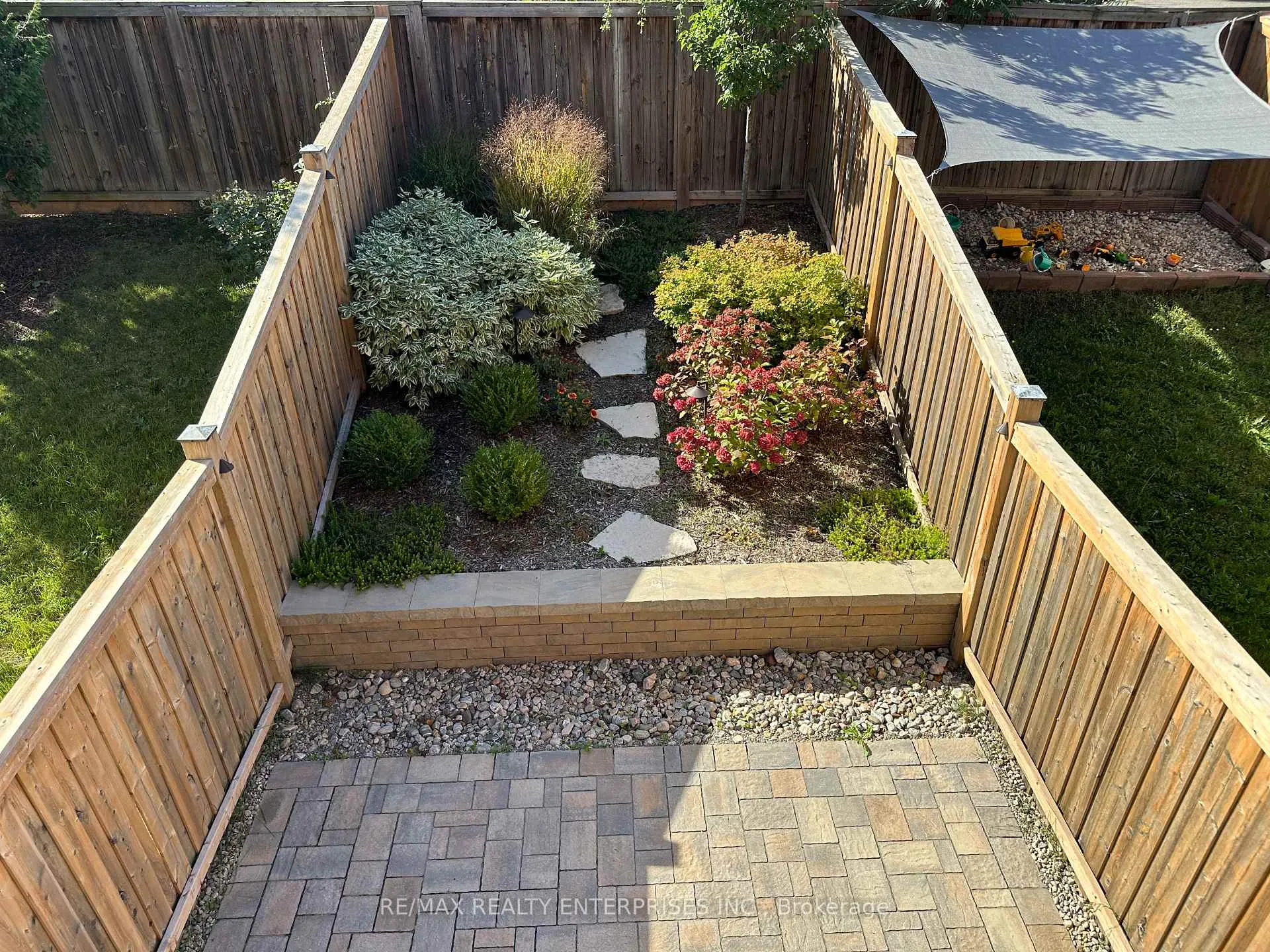 Photo 14 of 69 Edenrock Drive, Hamilton, Stoney Creek Industrial — HOMEH