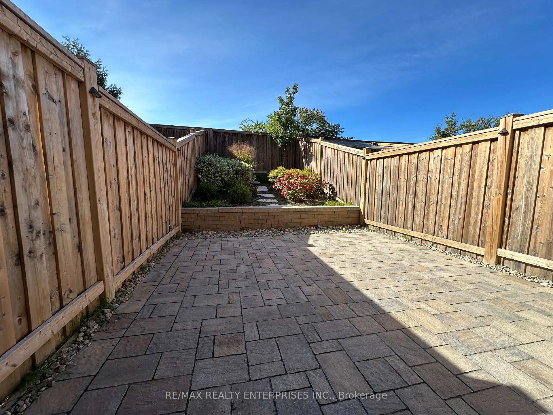 Photo 32 of 69 Edenrock Drive, Hamilton, Stoney Creek Industrial — HOMEH