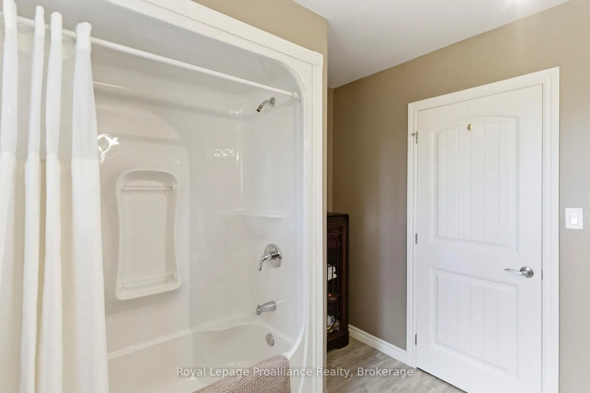 Photo 32 of 561 Stacey Road, Quinte West, Murray Ward — HOMEH