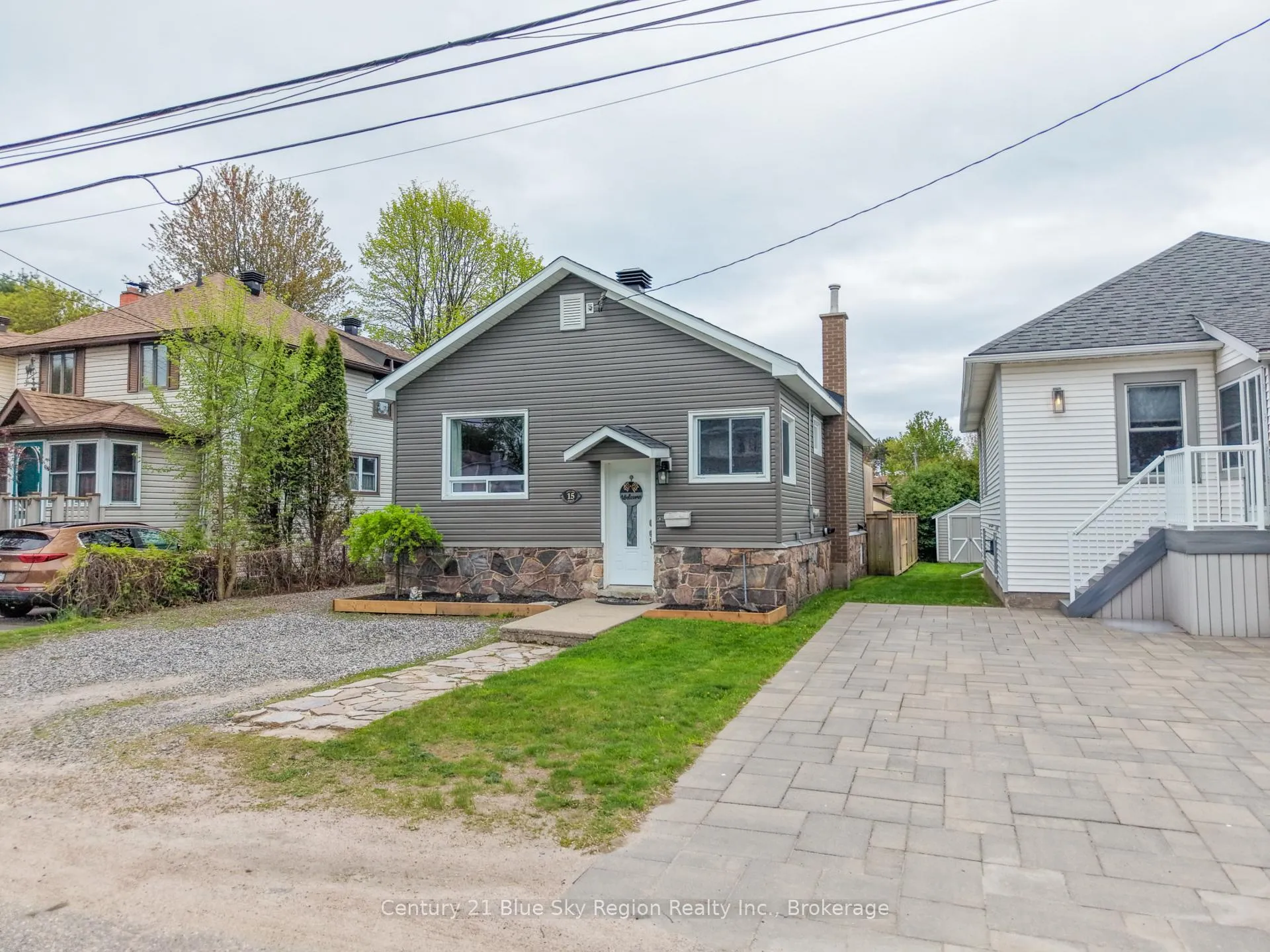 Photo 1 of 15 Pollard Avenue, North Bay, Ferris — HOMEH