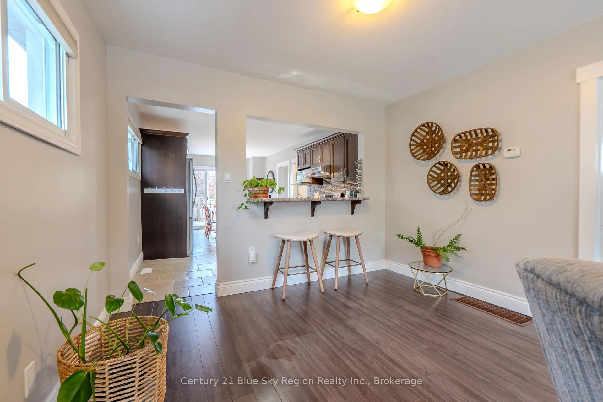 Photo 9 of 15 Pollard Avenue, North Bay, Ferris — HOMEH