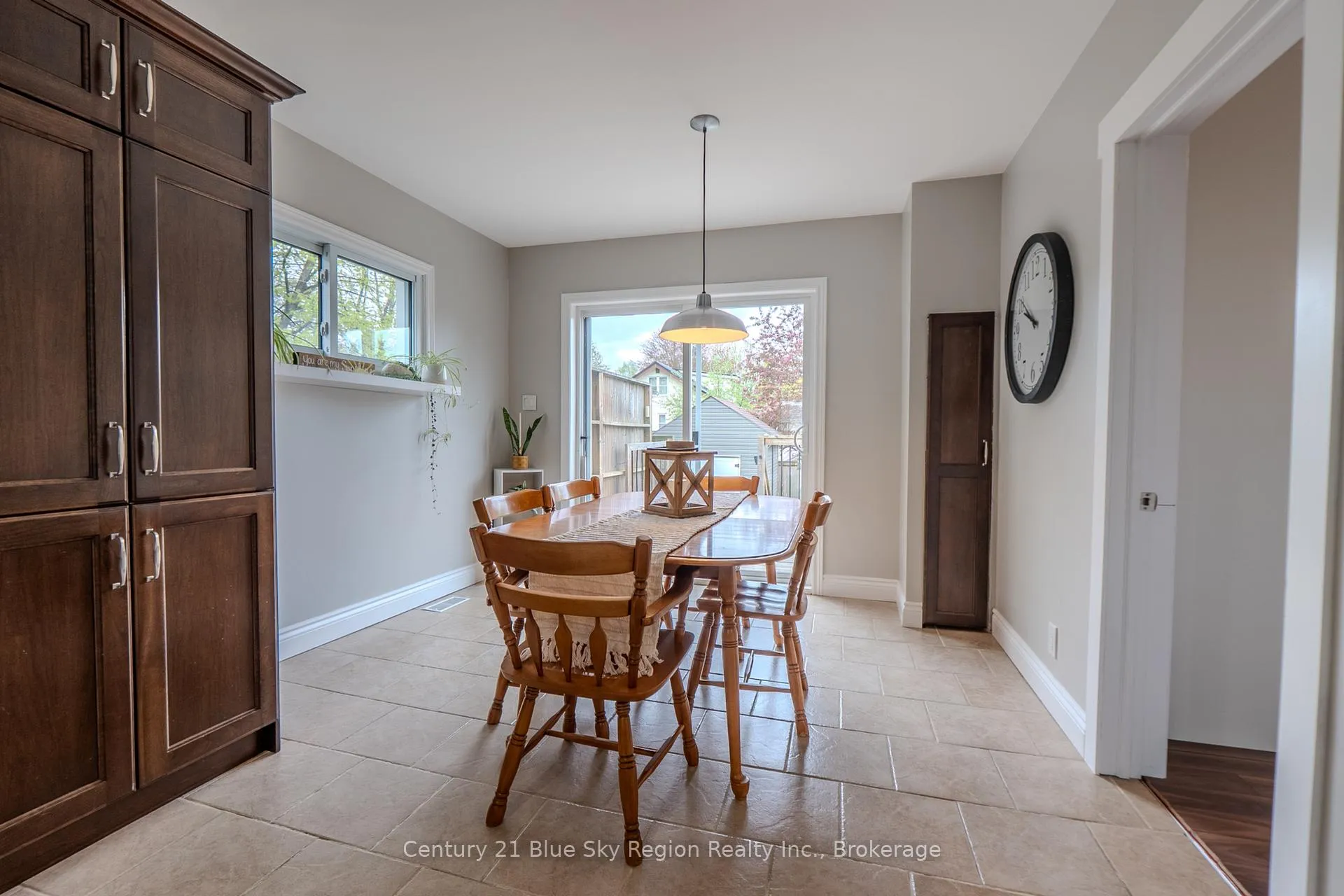 Photo 14 of 15 Pollard Avenue, North Bay, Ferris — HOMEH