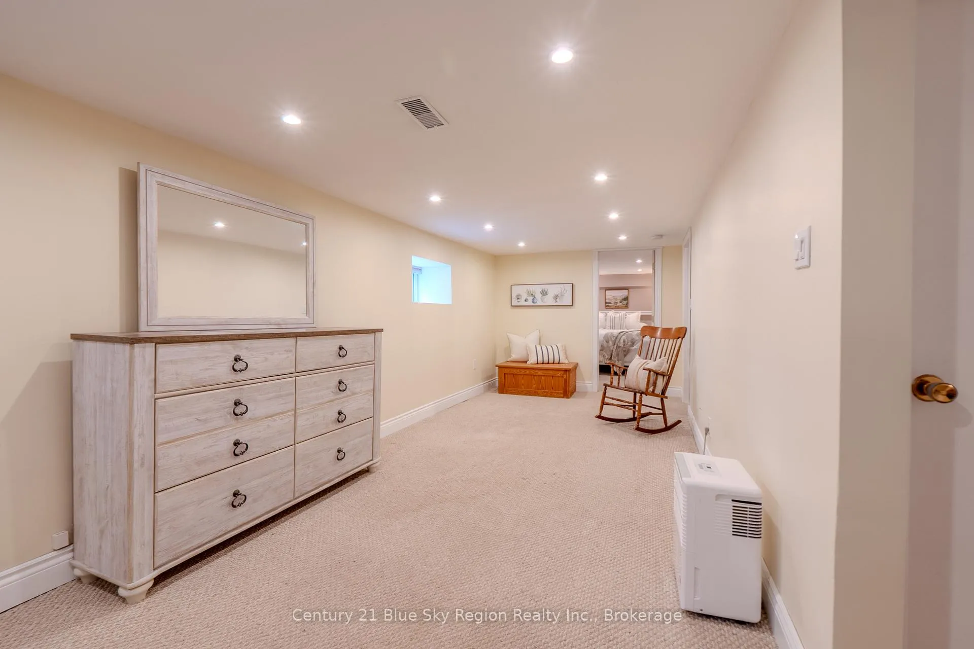 Photo 25 of 15 Pollard Avenue, North Bay, Ferris — HOMEH