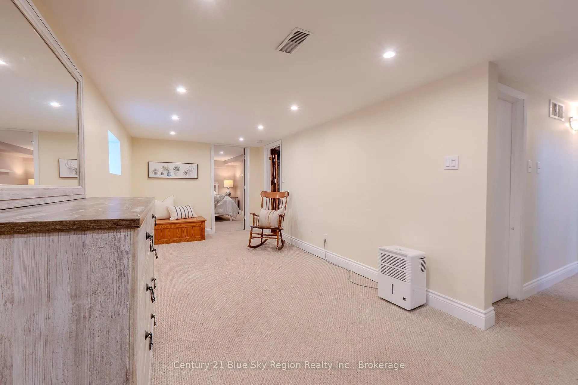 Photo 27 of 15 Pollard Avenue, North Bay, Ferris — HOMEH