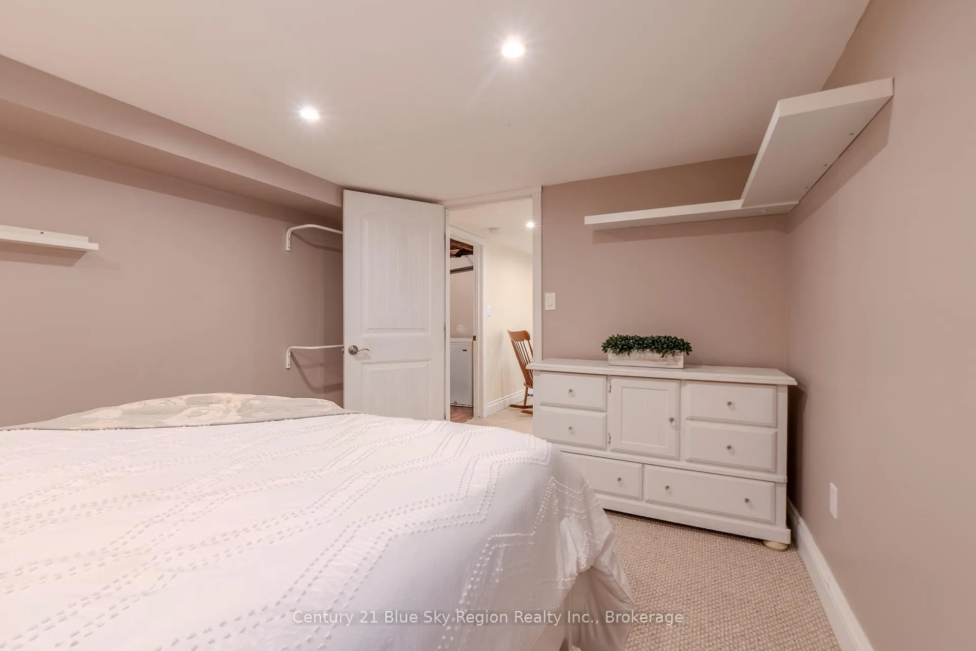 Photo 29 of 15 Pollard Avenue, North Bay, Ferris — HOMEH