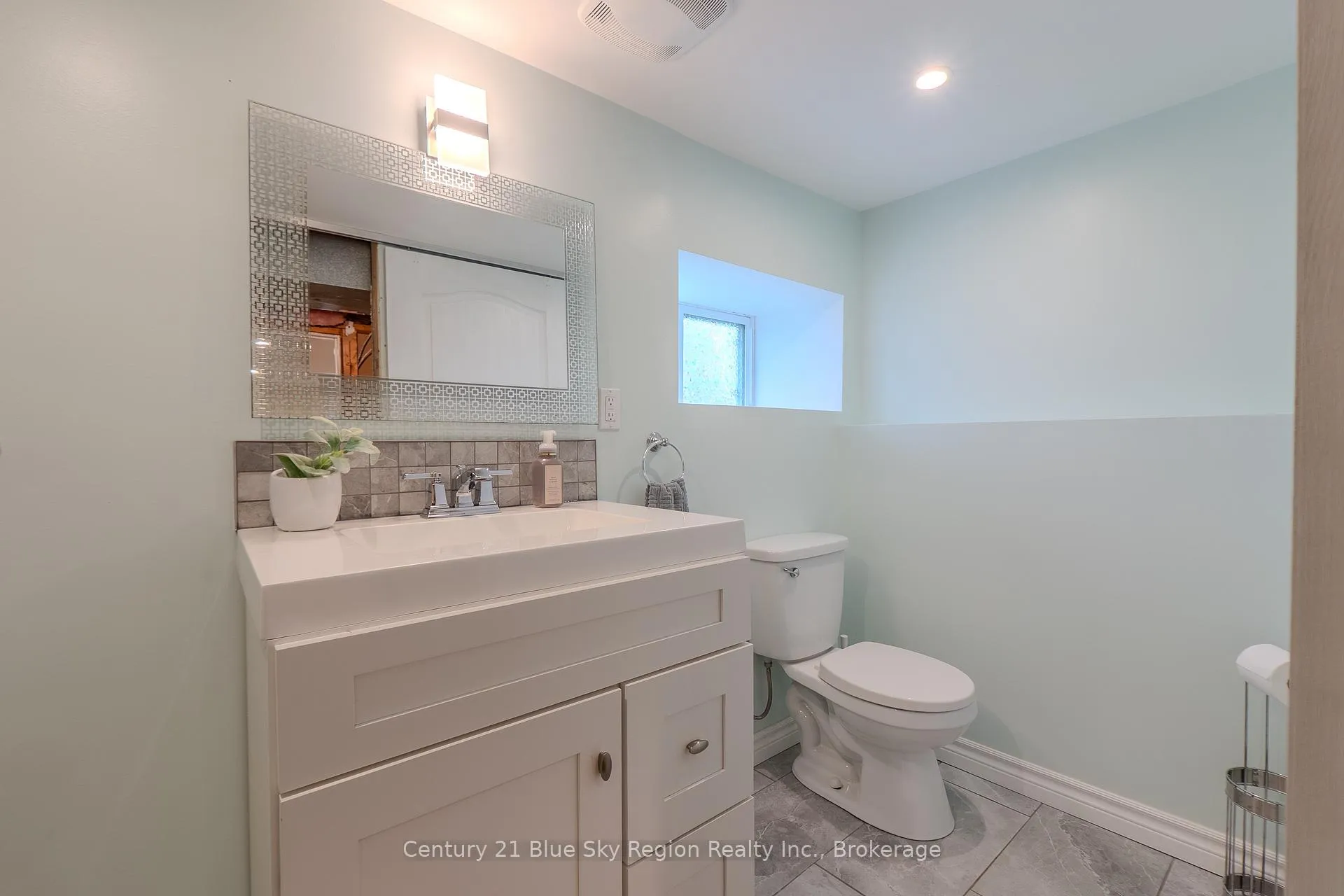 Photo 31 of 15 Pollard Avenue, North Bay, Ferris — HOMEH