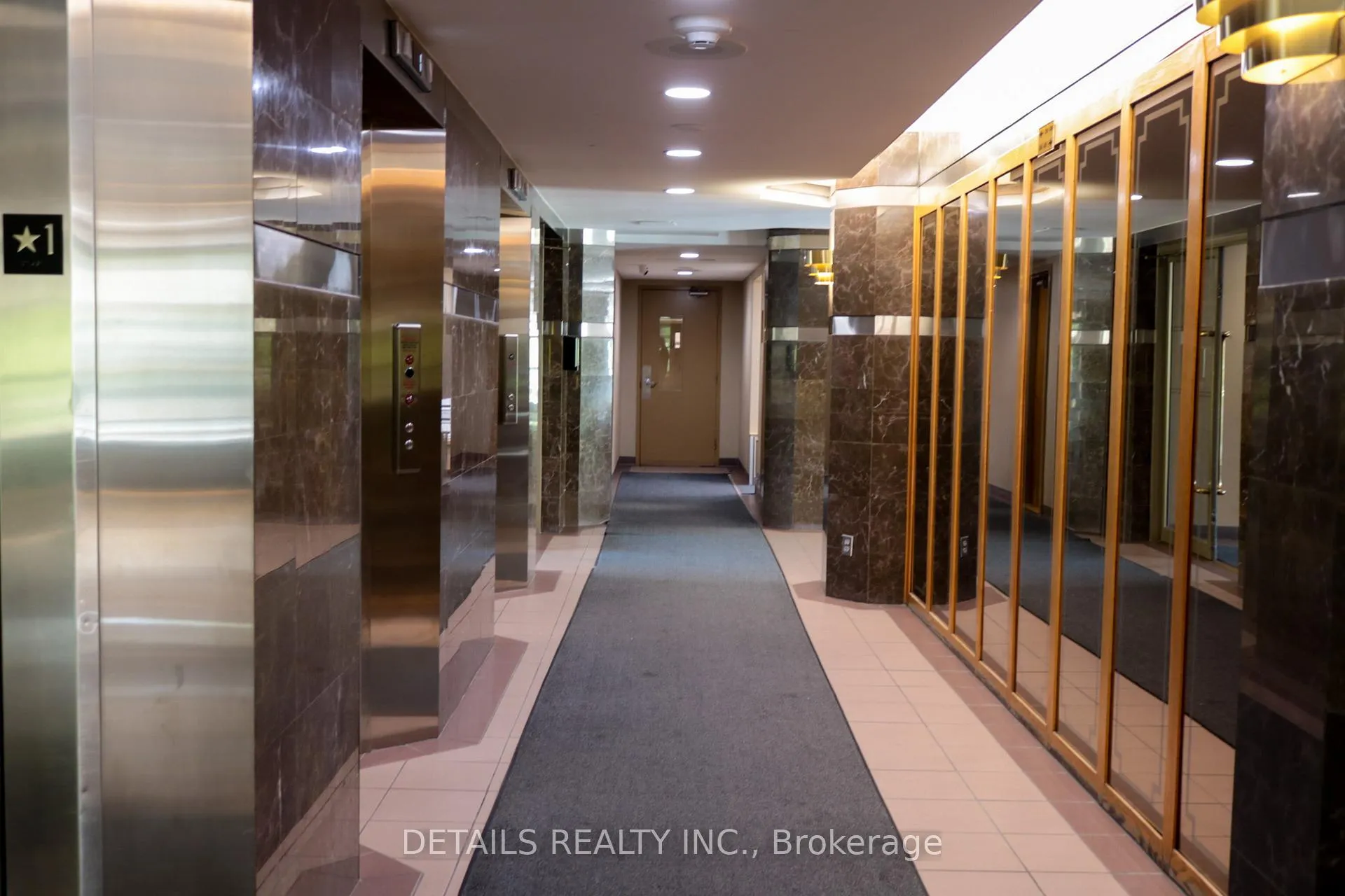 Photo 4 of Unit 1009, 2760 Carousel Crescent, Ottawa, Emerald Woods/Sawmill Creek — HOMEH