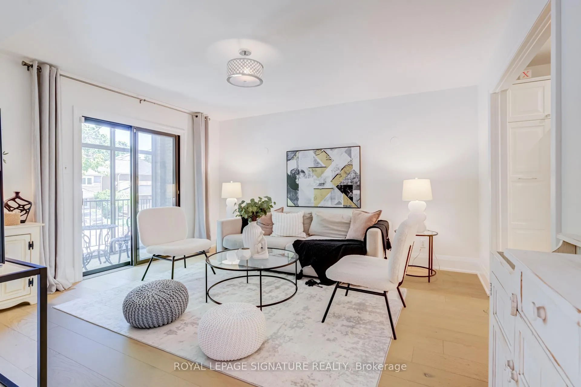 Photo 3 of 209 Ranleigh Avenue, Toronto, Lawrence Park North — HOMEH