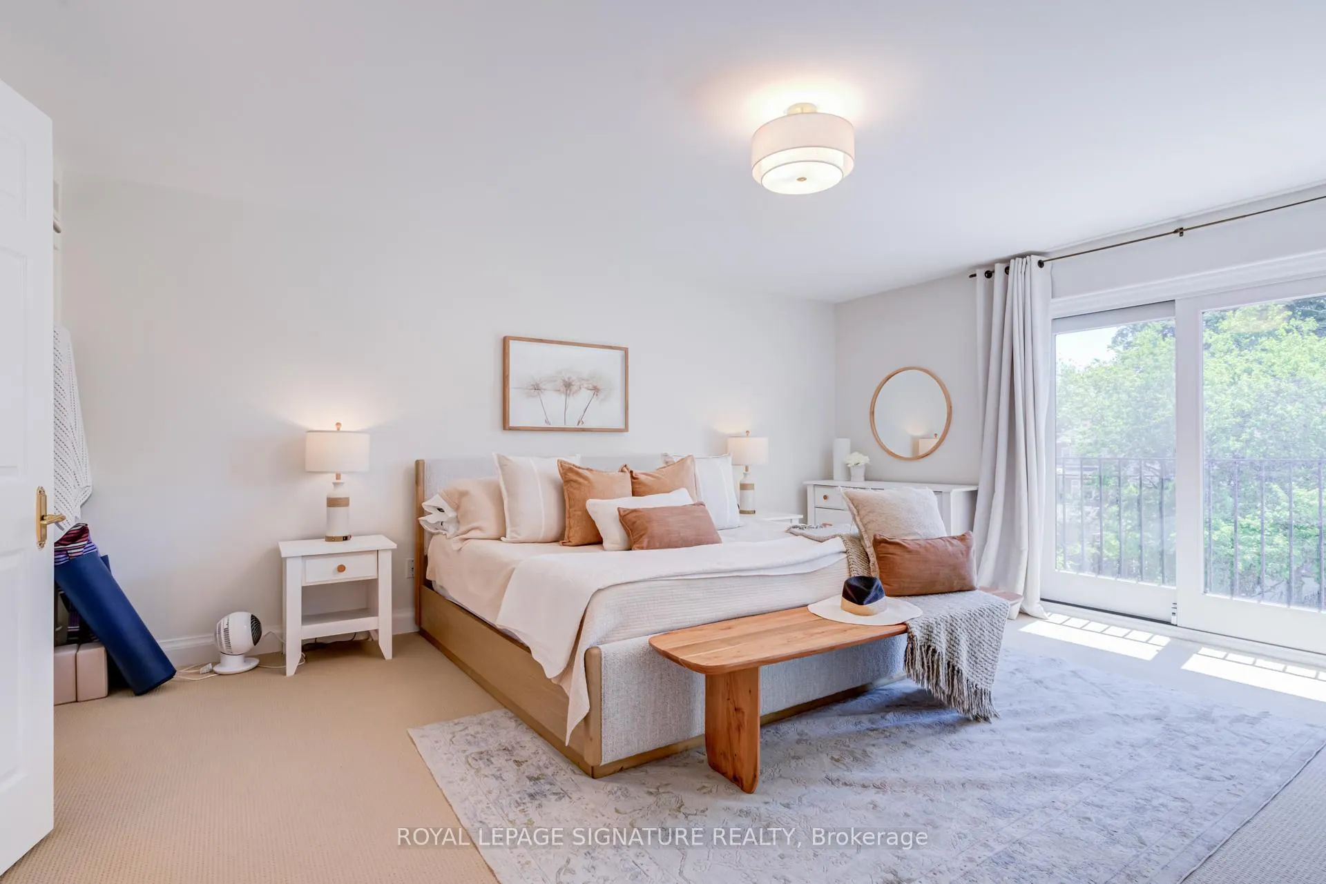 Photo 15 of 209 Ranleigh Avenue, Toronto, Lawrence Park North — HOMEH