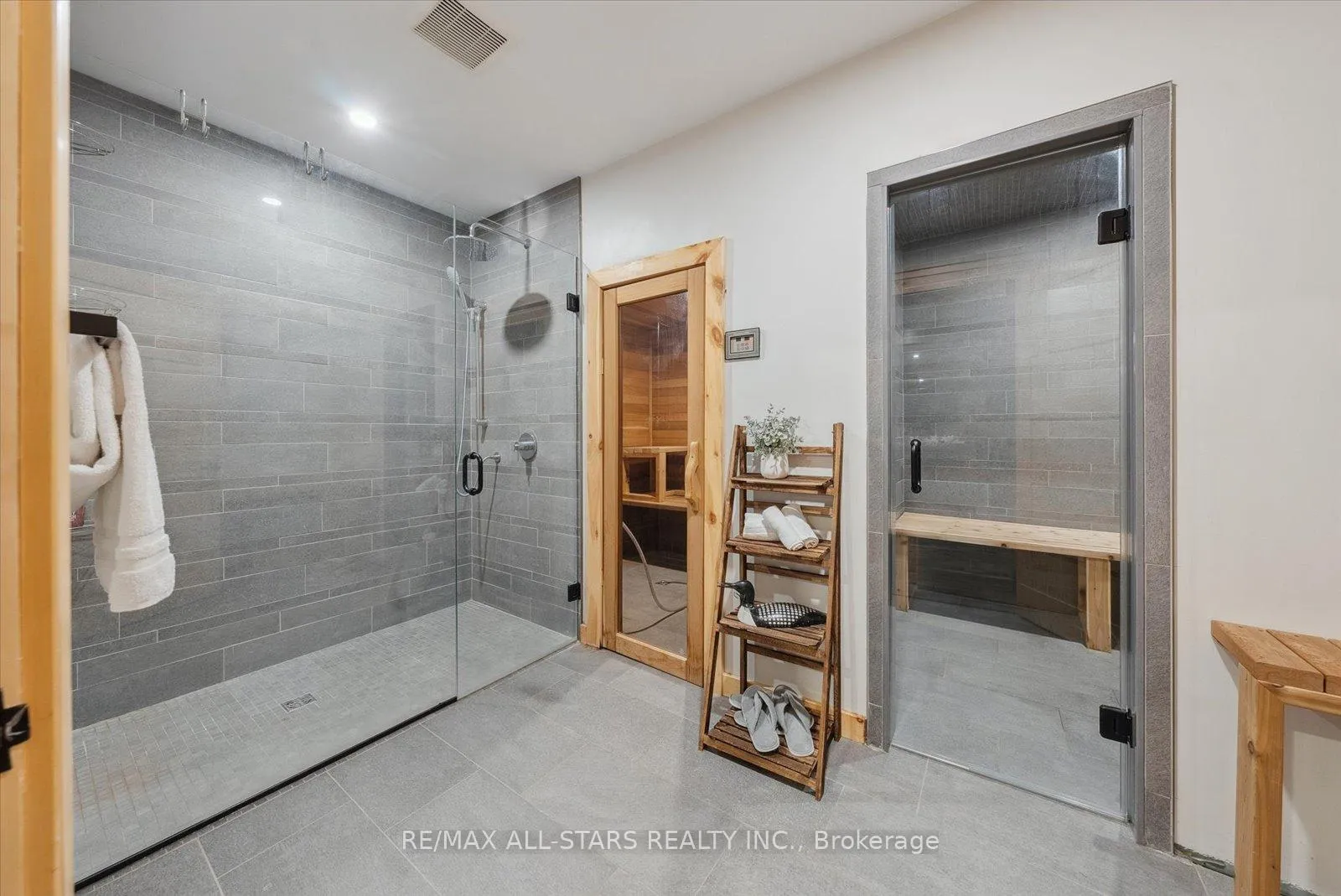 Photo 37 of 27440 Cedarhurst Beach Road, Brock, Rural Brock — HOMEH