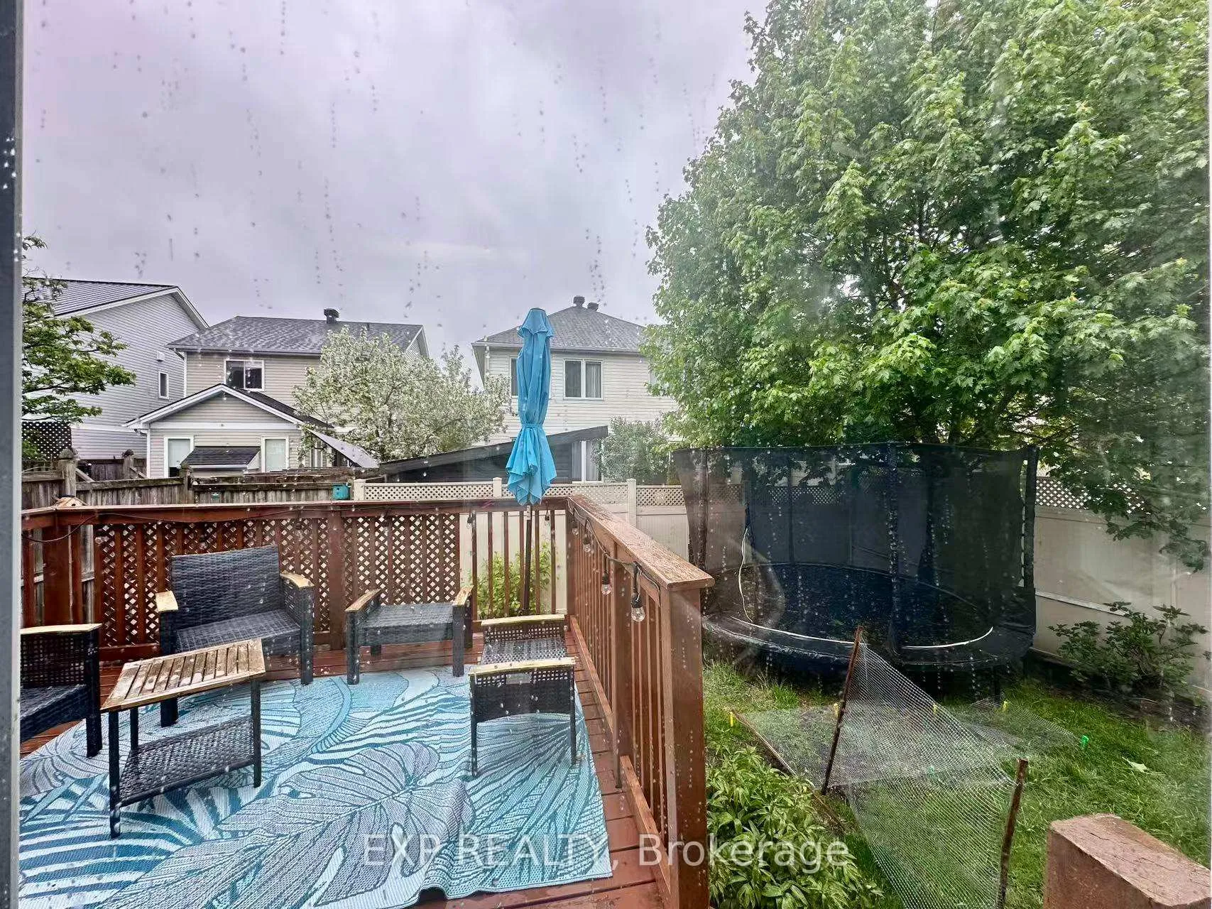 Photo 4 of 256 Scout Street, Ottawa, Central Park — HOMEH
