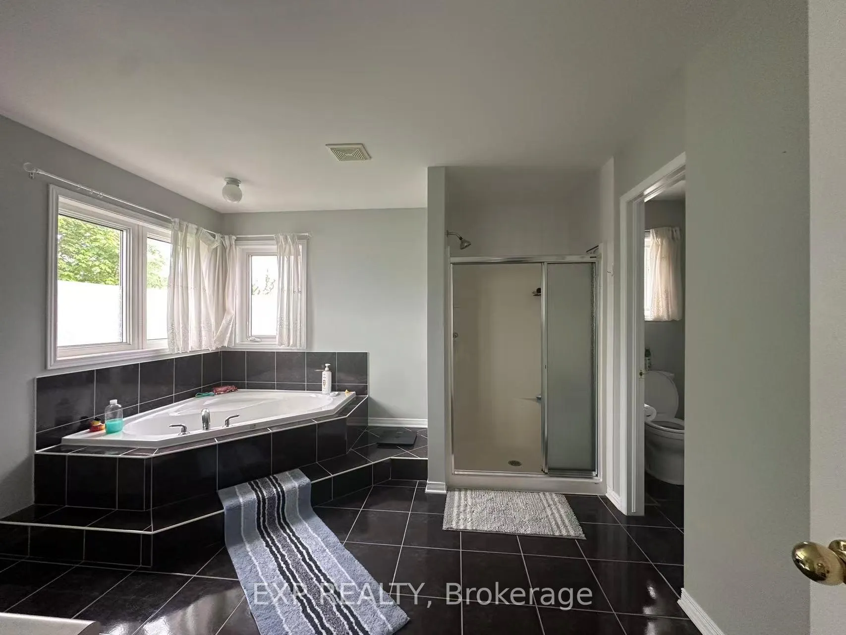 Photo 7 of 256 Scout Street, Ottawa, Central Park — HOMEH