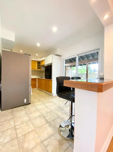 Photo 8 of 81 Seaborn Road, Brampton, Madoc — HOMEH