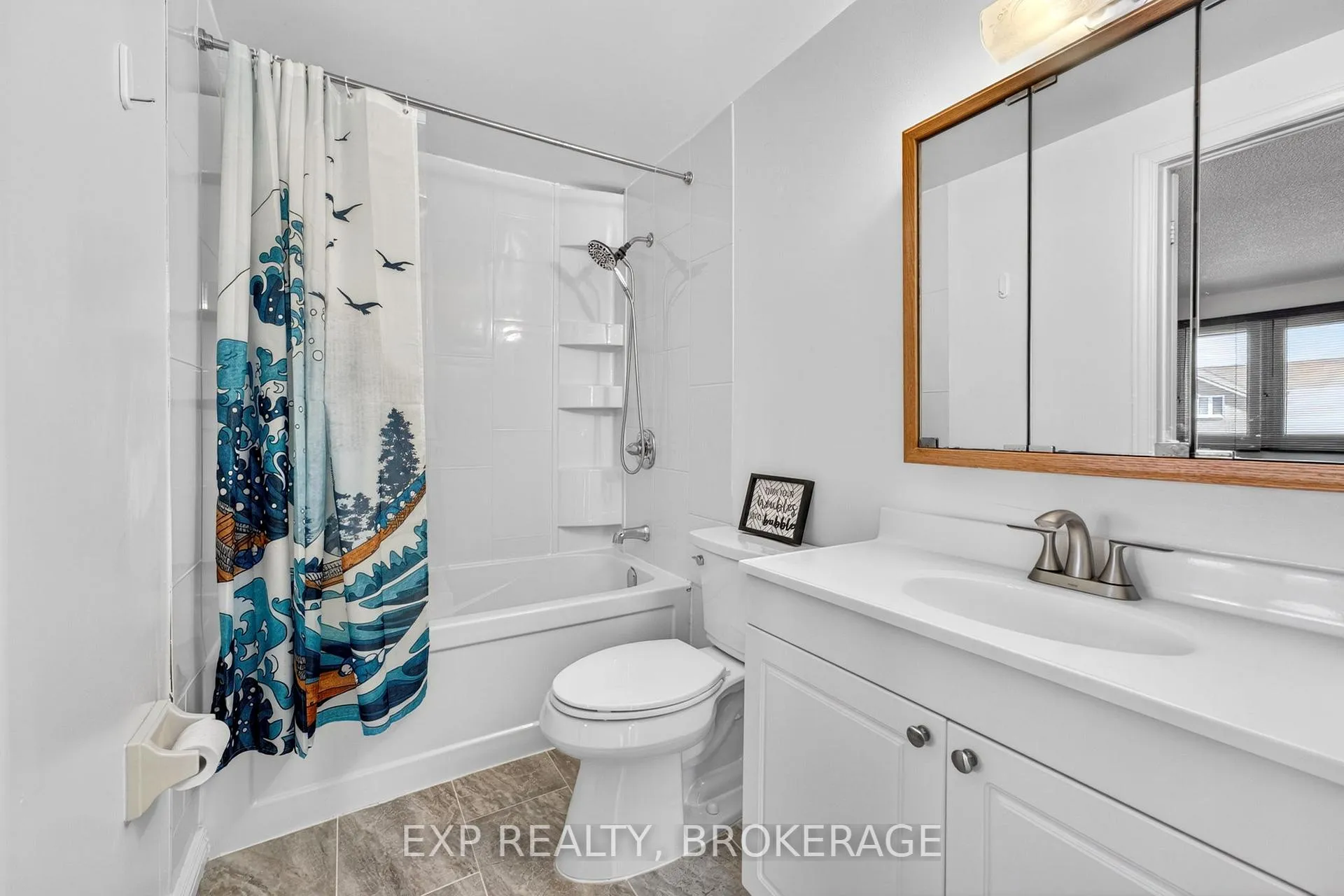 Photo 18 of 23 Rose Abbey Drive, Kingston, Kingston East (Incl Barret Crt) — HOMEH