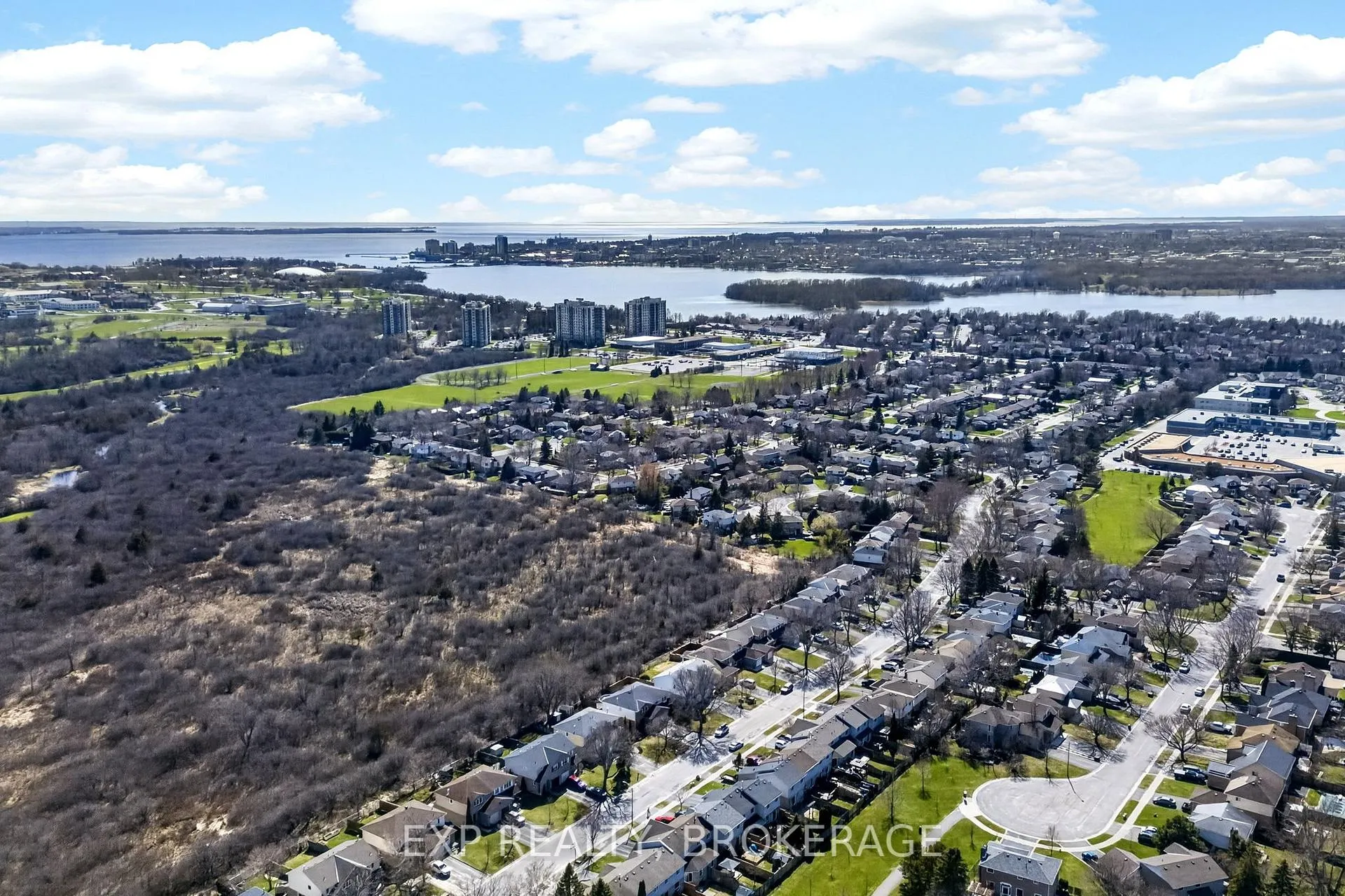 Photo 32 of 23 Rose Abbey Drive, Kingston, Kingston East (Incl Barret Crt) — HOMEH