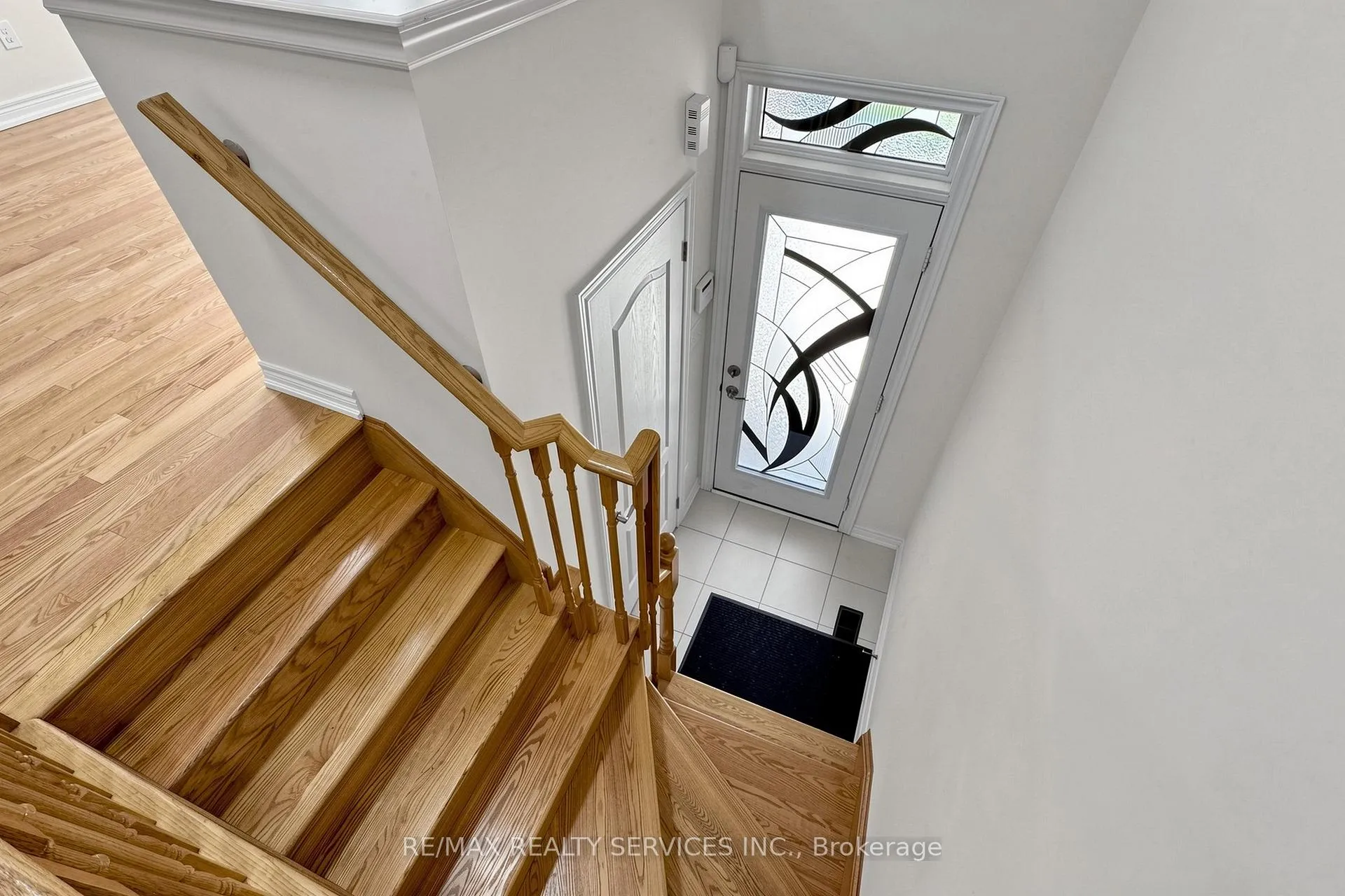 Photo 6 of 19 Sea Drifter Crescent, Brampton, Bram East — HOMEH