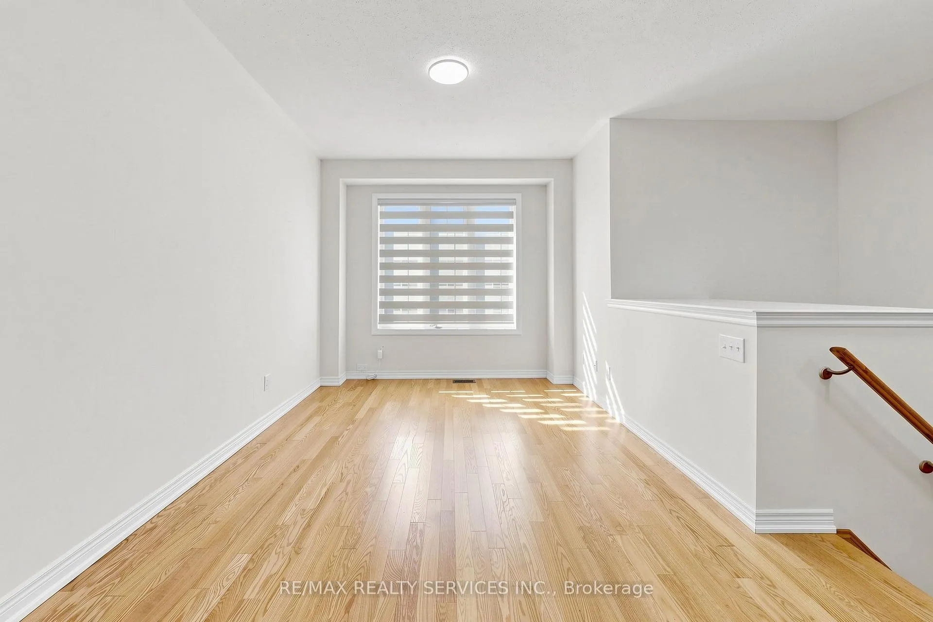 Photo 9 of 19 Sea Drifter Crescent, Brampton, Bram East — HOMEH