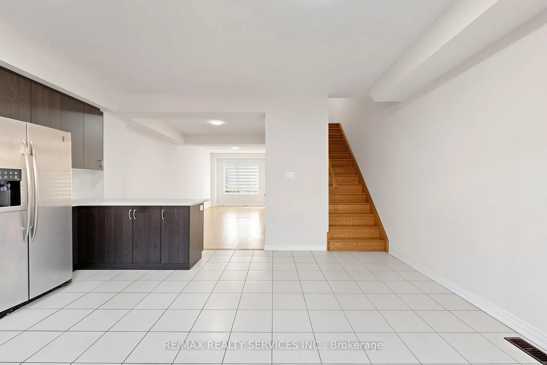 Photo 20 of 19 Sea Drifter Crescent, Brampton, Bram East — HOMEH