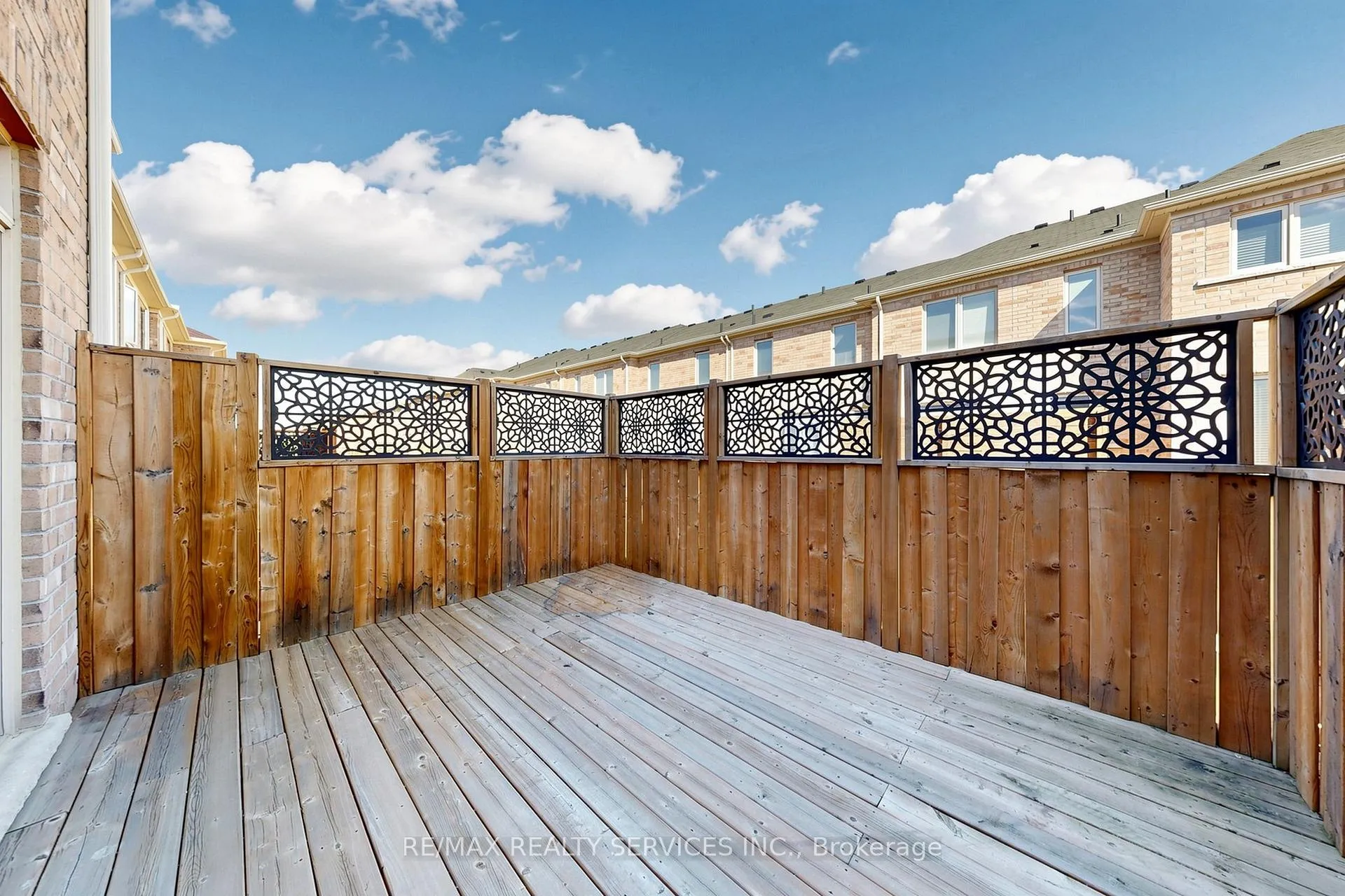 Photo 23 of 19 Sea Drifter Crescent, Brampton, Bram East — HOMEH