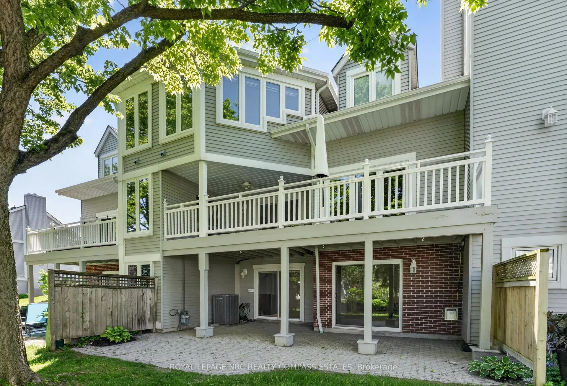 Photo 1 of Unit Unit 15, 1 Lakeside Drive, St. Catharines, Port Weller — HOMEH