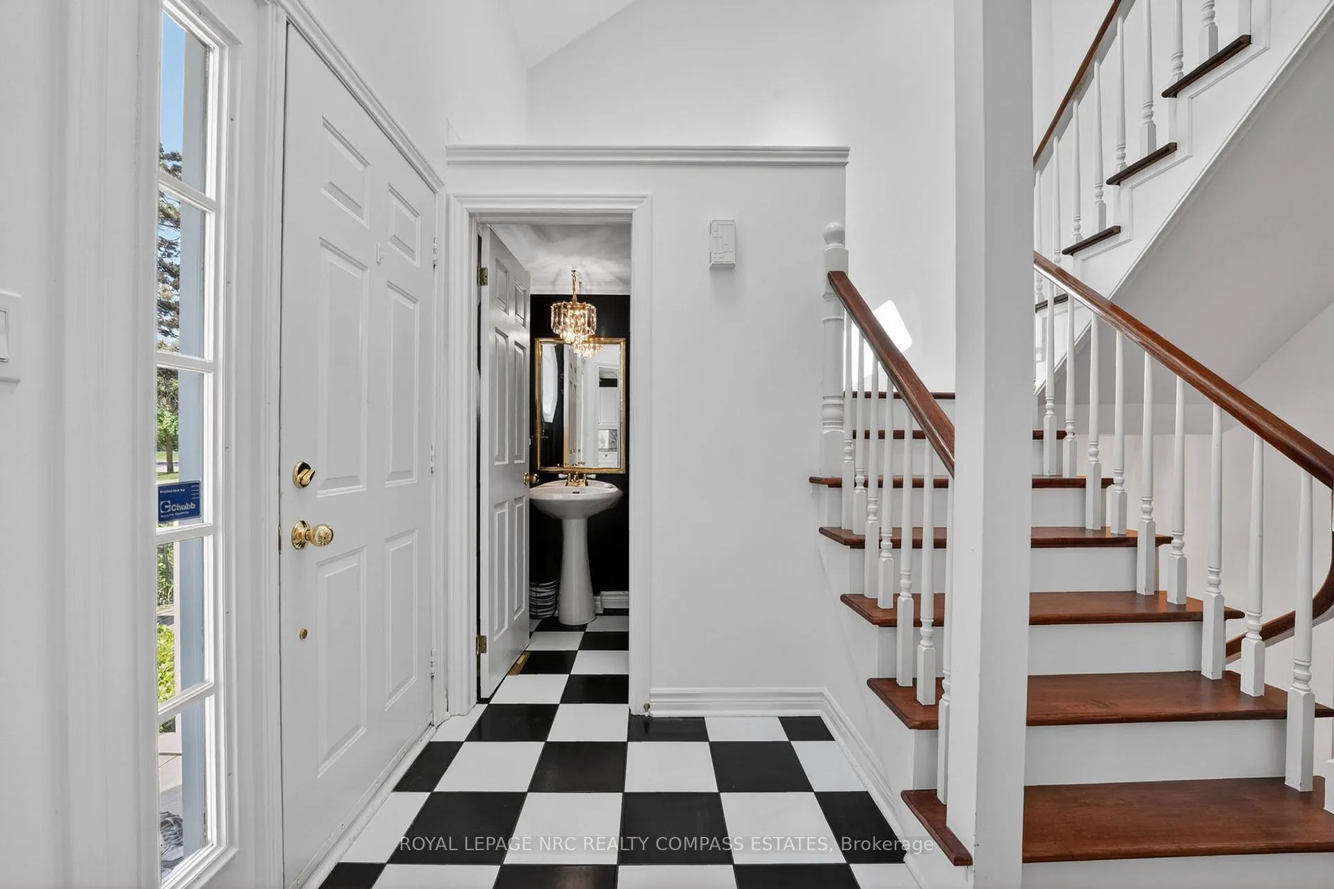 Photo 5 of Unit Unit 15, 1 Lakeside Drive, St. Catharines, Port Weller — HOMEH