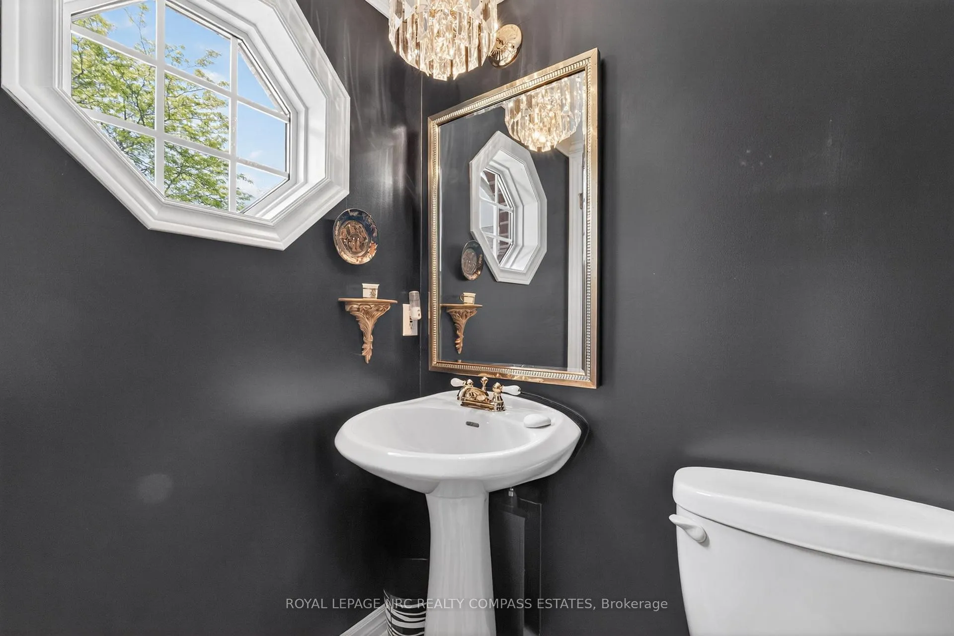 Photo 6 of Unit Unit 15, 1 Lakeside Drive, St. Catharines, Port Weller — HOMEH