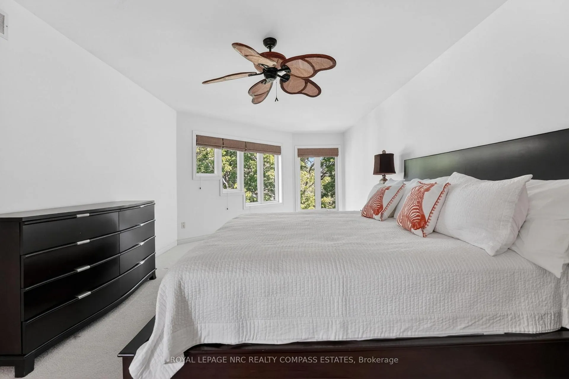 Photo 18 of Unit Unit 15, 1 Lakeside Drive, St. Catharines, Port Weller — HOMEH