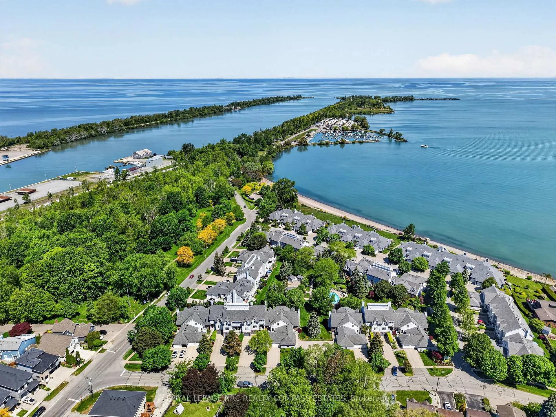 Photo 39 of Unit Unit 15, 1 Lakeside Drive, St. Catharines, Port Weller — HOMEH