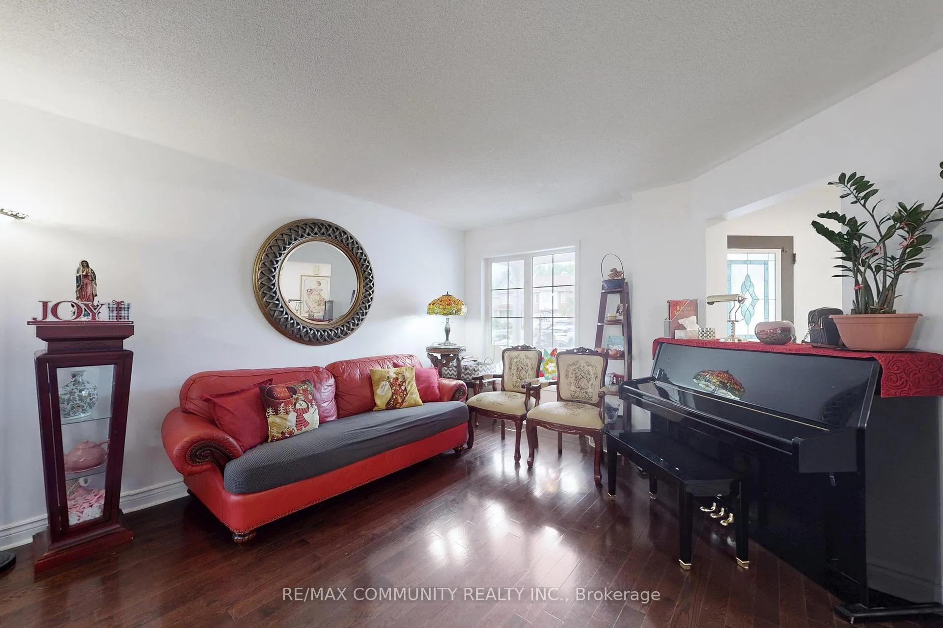 Photo 3 of 71 Hibbard Drive, Ajax, Central — HOMEH