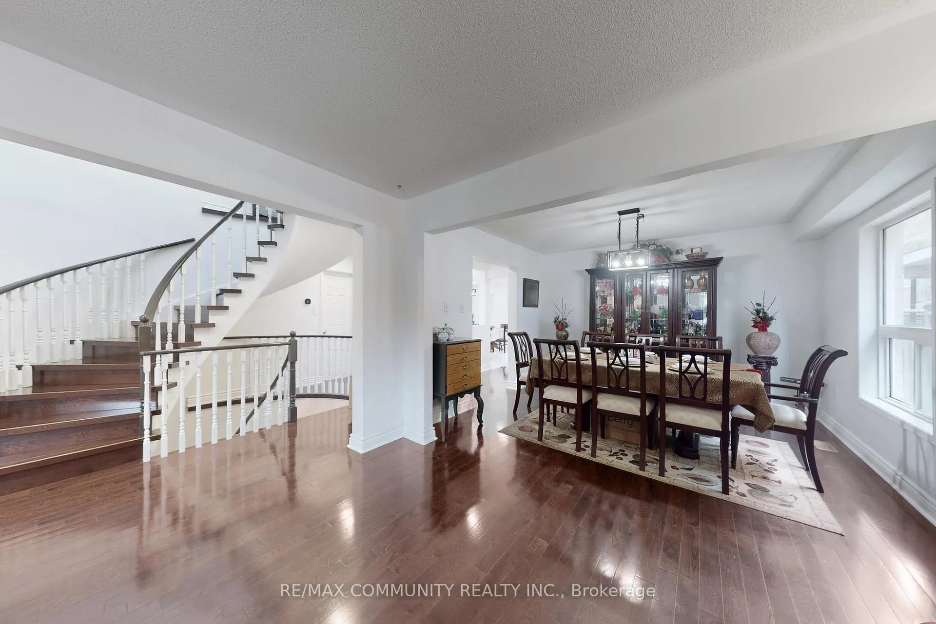 Photo 7 of 71 Hibbard Drive, Ajax, Central — HOMEH