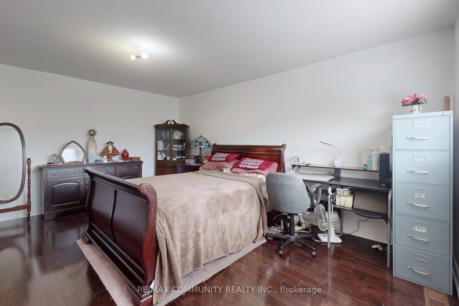 Photo 27 of 71 Hibbard Drive, Ajax, Central — HOMEH