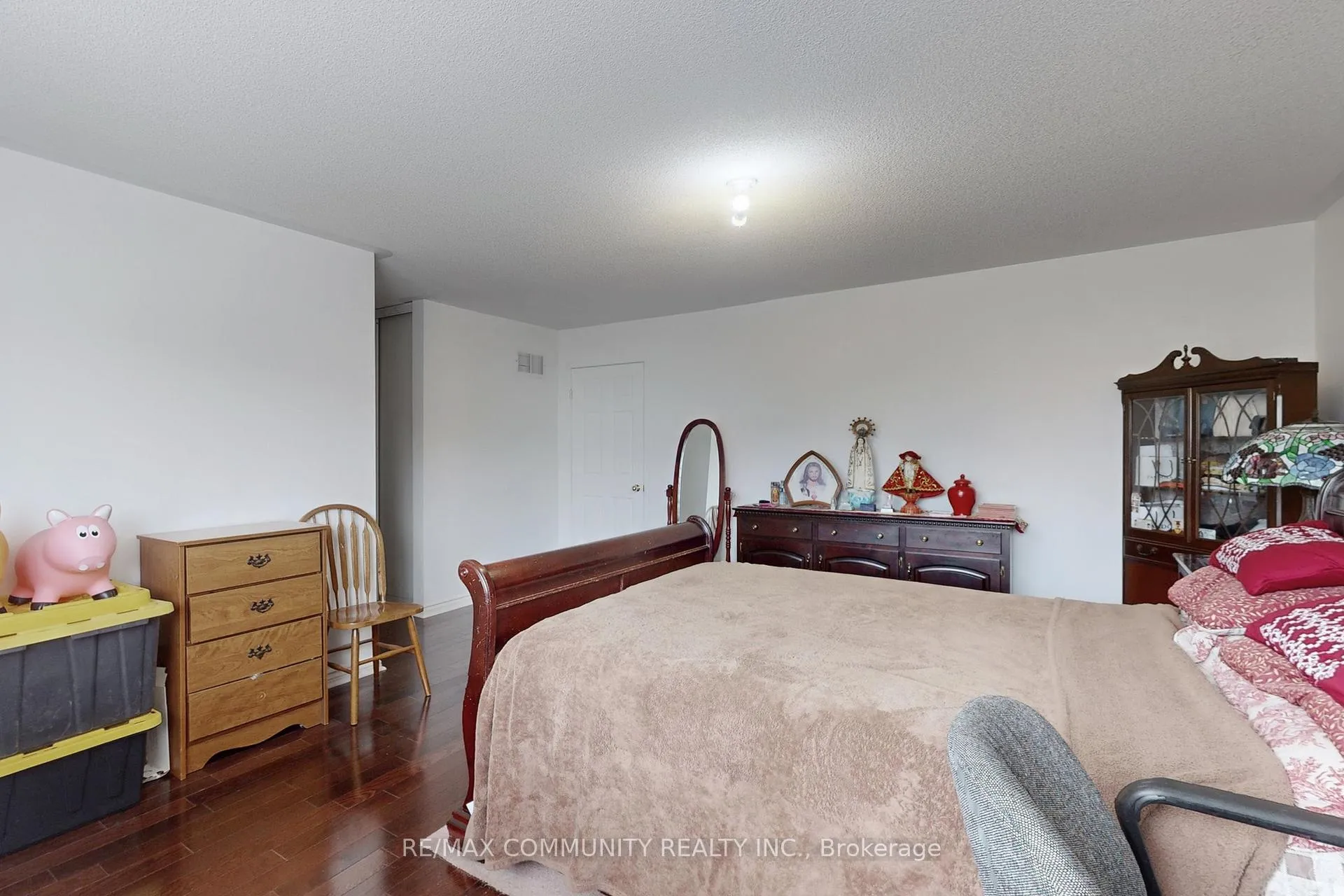 Photo 29 of 71 Hibbard Drive, Ajax, Central — HOMEH
