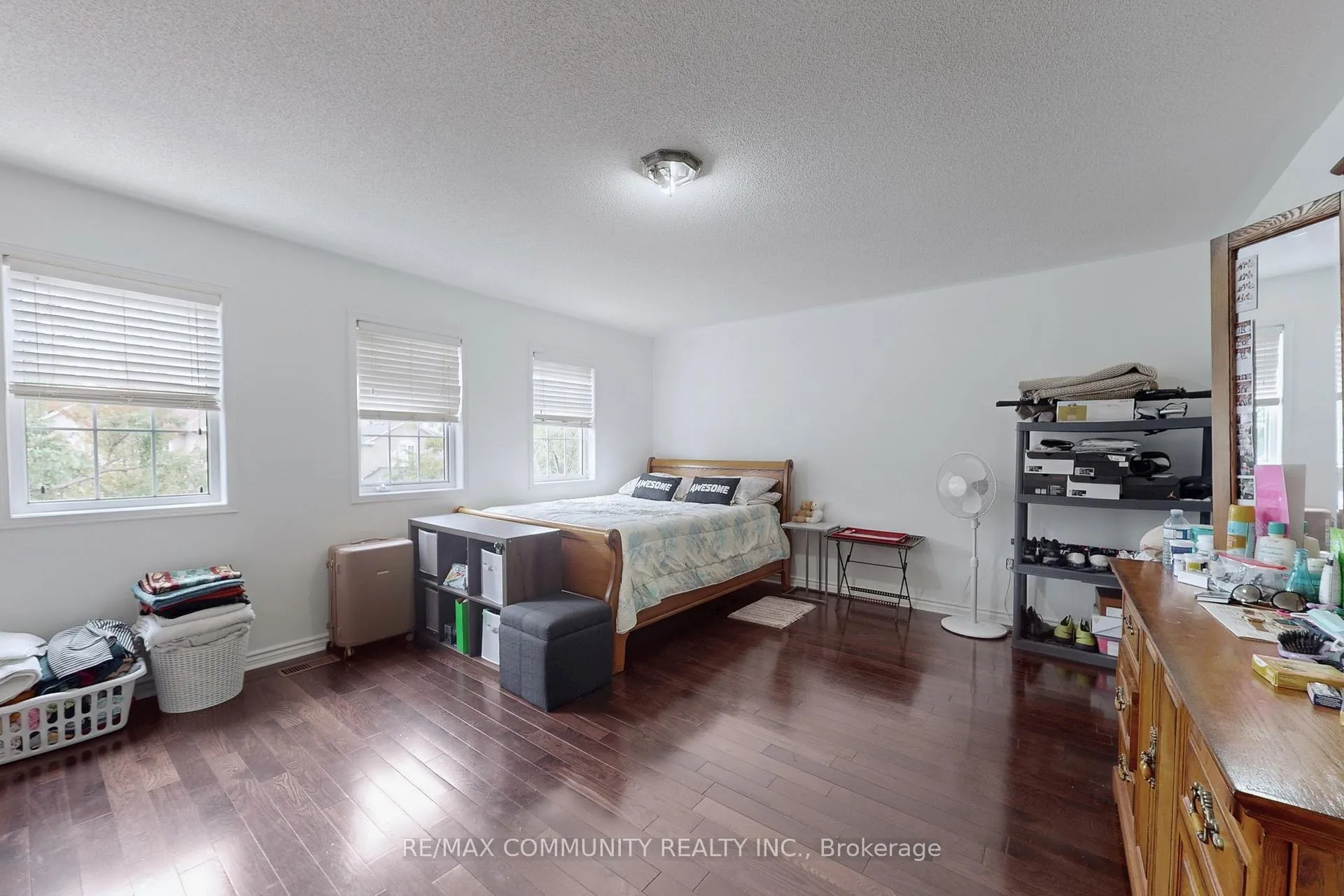 Photo 34 of 71 Hibbard Drive, Ajax, Central — HOMEH
