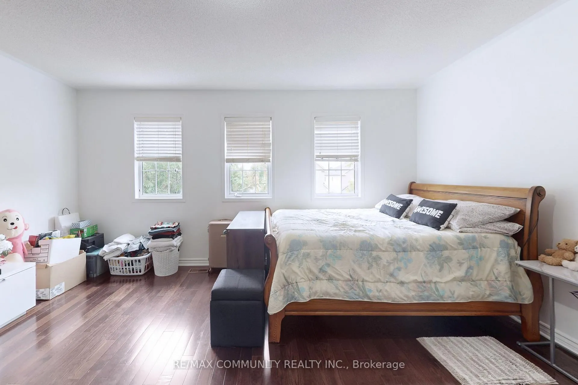 Photo 35 of 71 Hibbard Drive, Ajax, Central — HOMEH