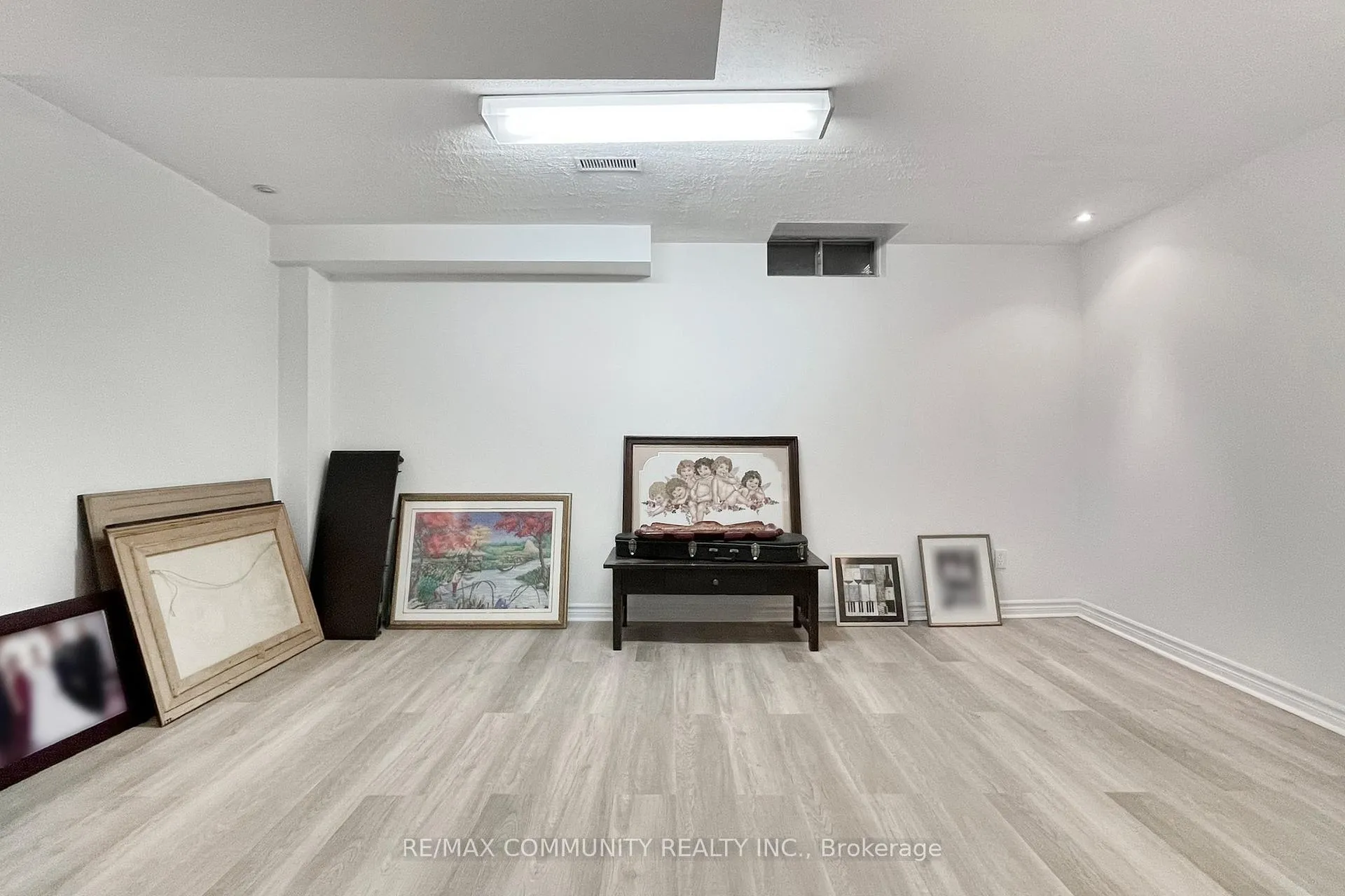 Photo 41 of 71 Hibbard Drive, Ajax, Central — HOMEH
