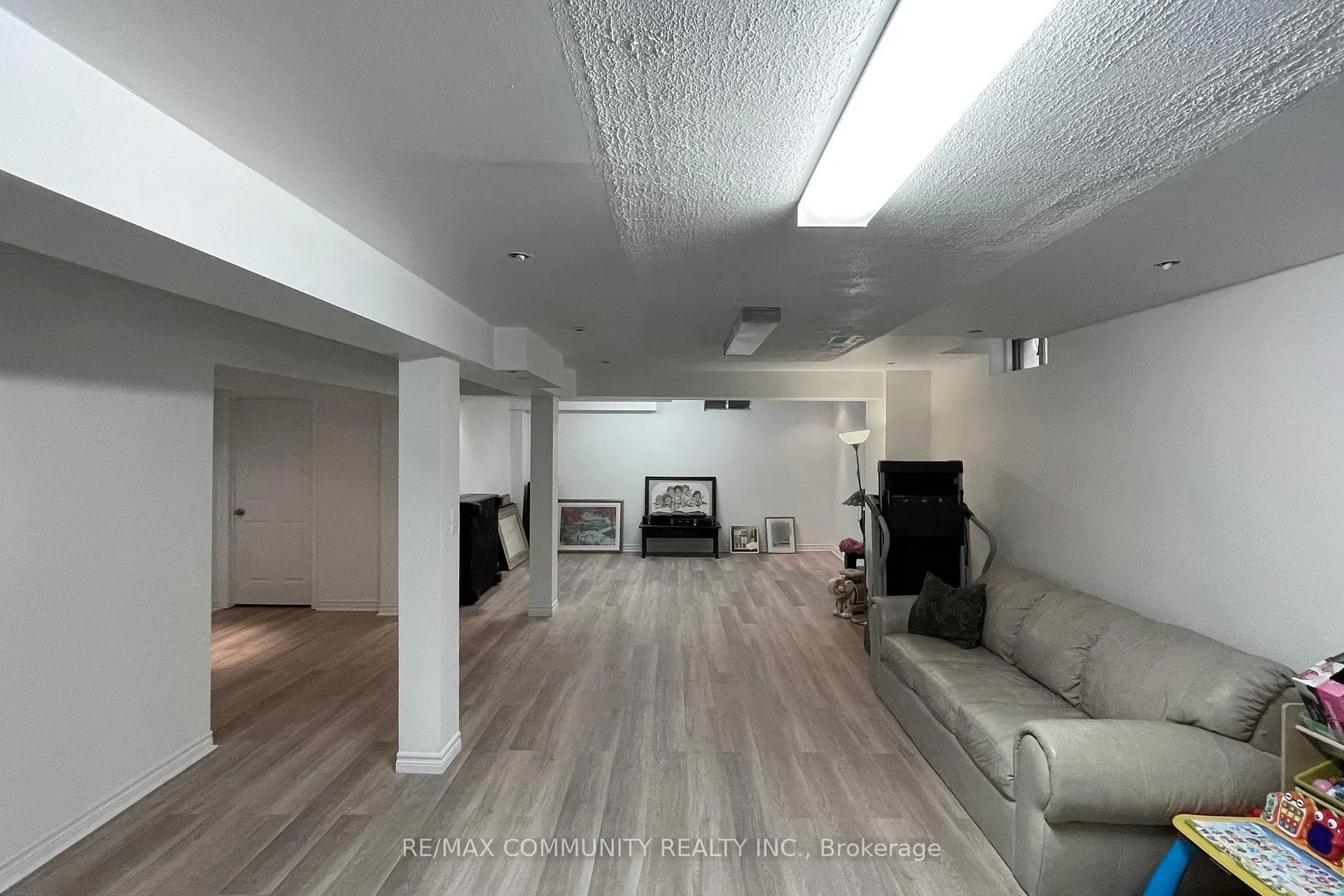 Photo 43 of 71 Hibbard Drive, Ajax, Central — HOMEH