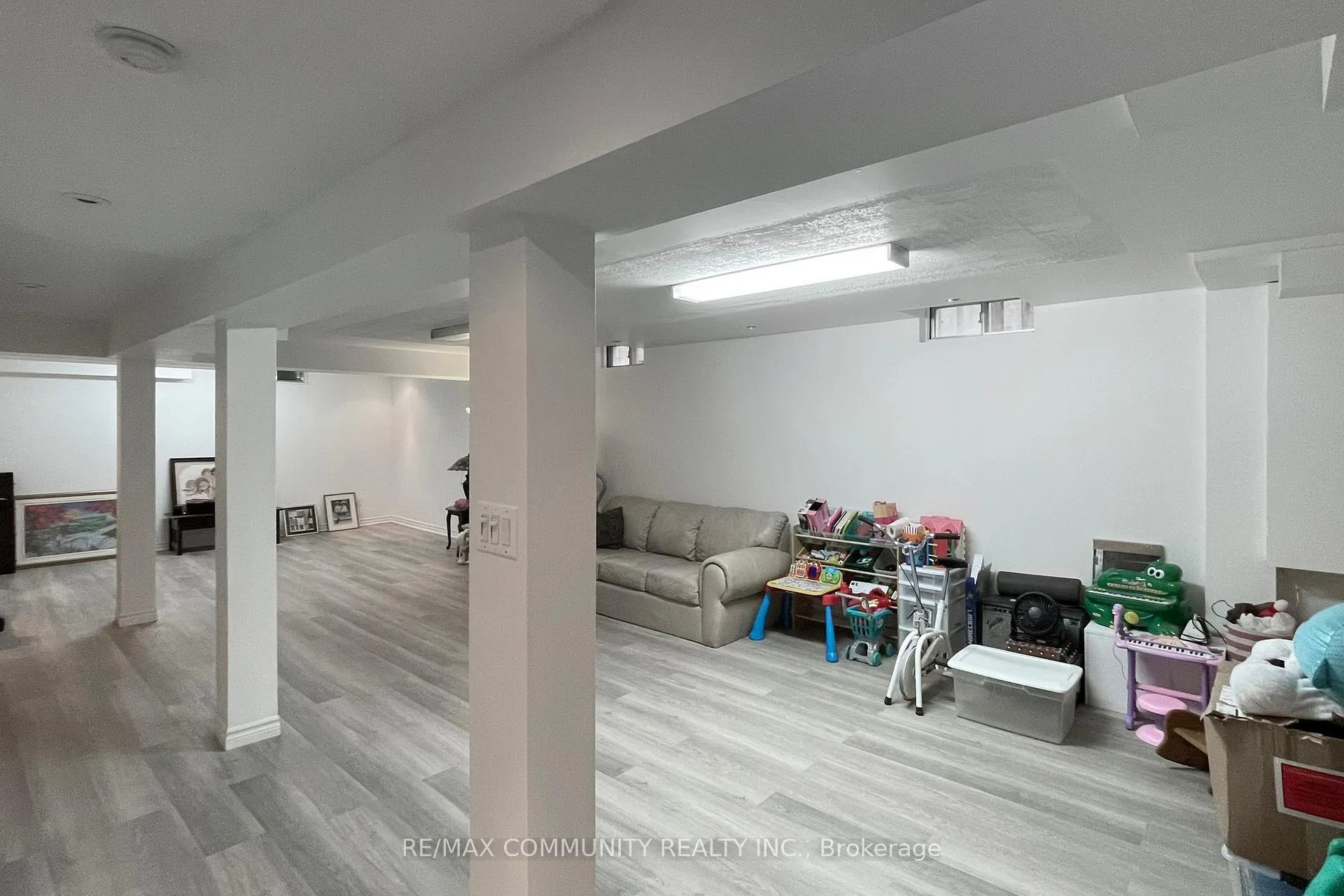 Photo 44 of 71 Hibbard Drive, Ajax, Central — HOMEH