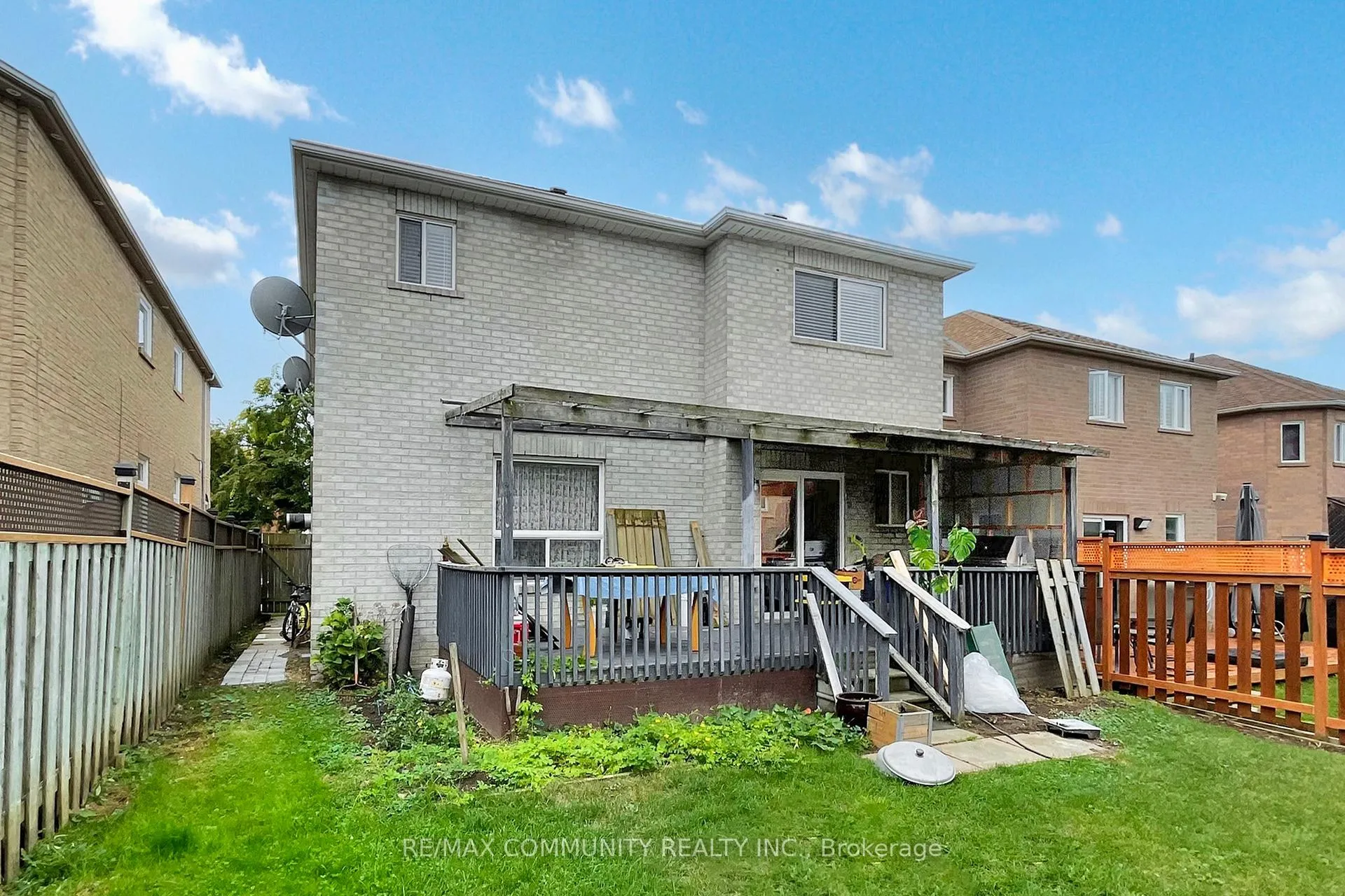 Photo 48 of 71 Hibbard Drive, Ajax, Central — HOMEH